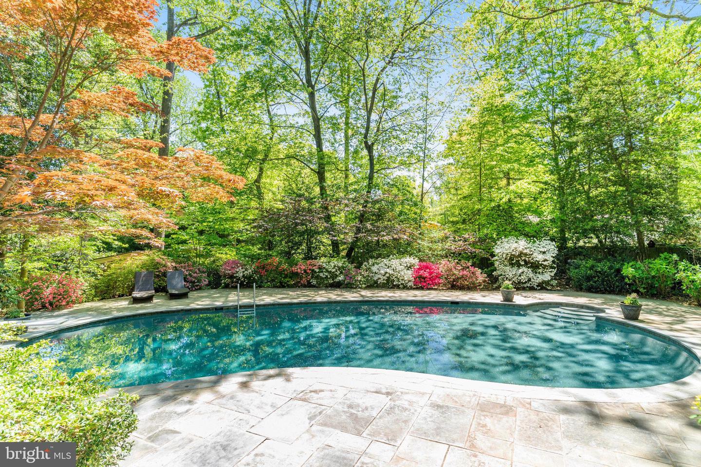 9305 HAMILTON DR, FAIRFAX, Virginia 22031, 4 Bedrooms Bedrooms, ,3 BathroomsBathrooms,Residential,For sale,9305 HAMILTON DR,VAFX2230404 MLS # VAFX2230404
