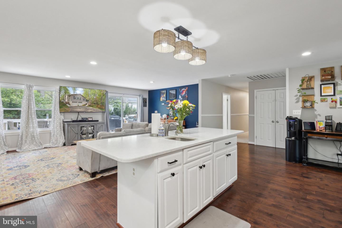 7326 MOSS LN, WARRENTON, Virginia 20187, 4 Bedrooms Bedrooms, ,3 BathroomsBathrooms,Residential,For sale,7326 MOSS LN,VAFQ2015998 MLS # VAFQ2015998