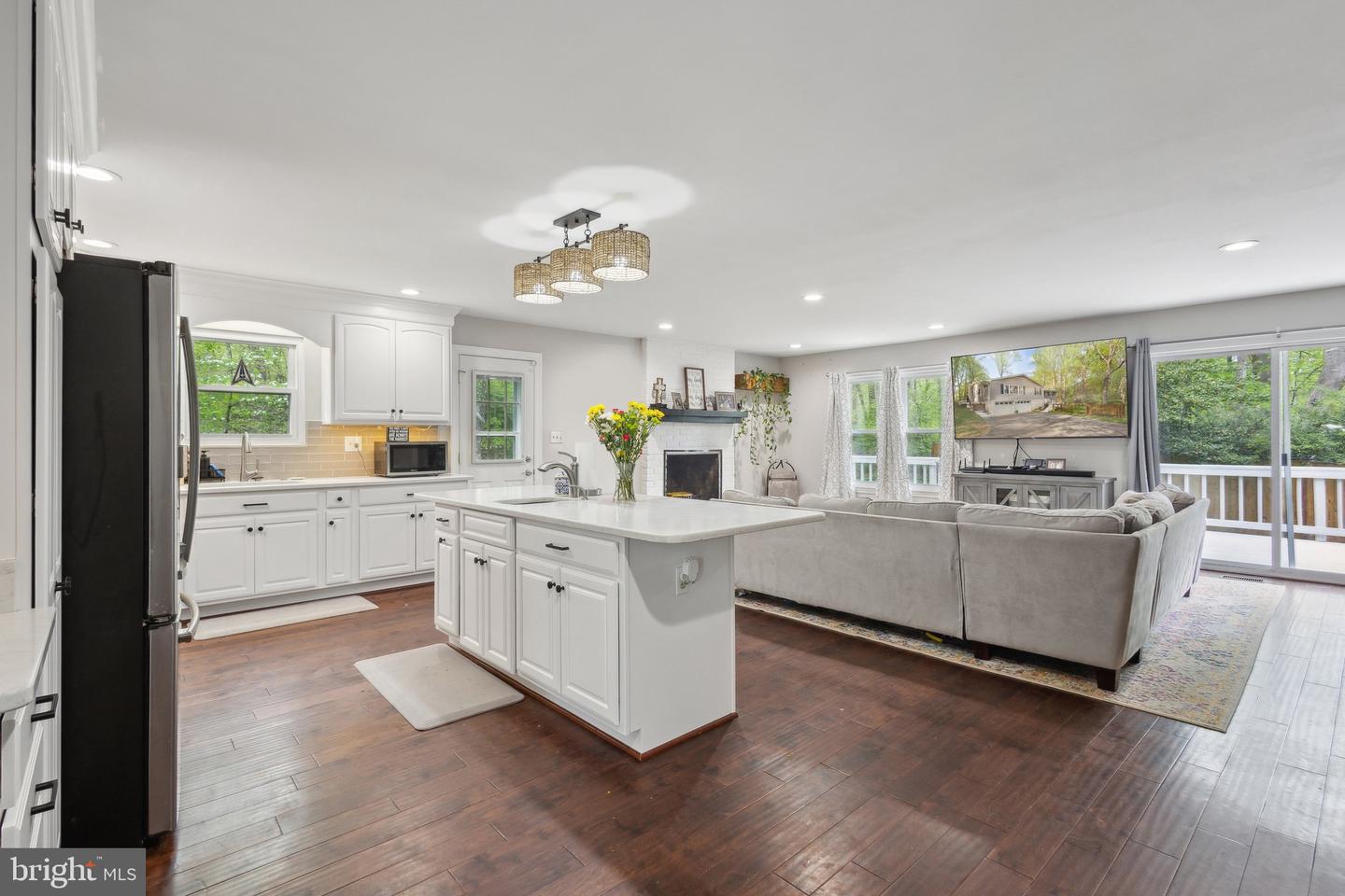 7326 MOSS LN, WARRENTON, Virginia 20187, 4 Bedrooms Bedrooms, ,3 BathroomsBathrooms,Residential,For sale,7326 MOSS LN,VAFQ2015998 MLS # VAFQ2015998
