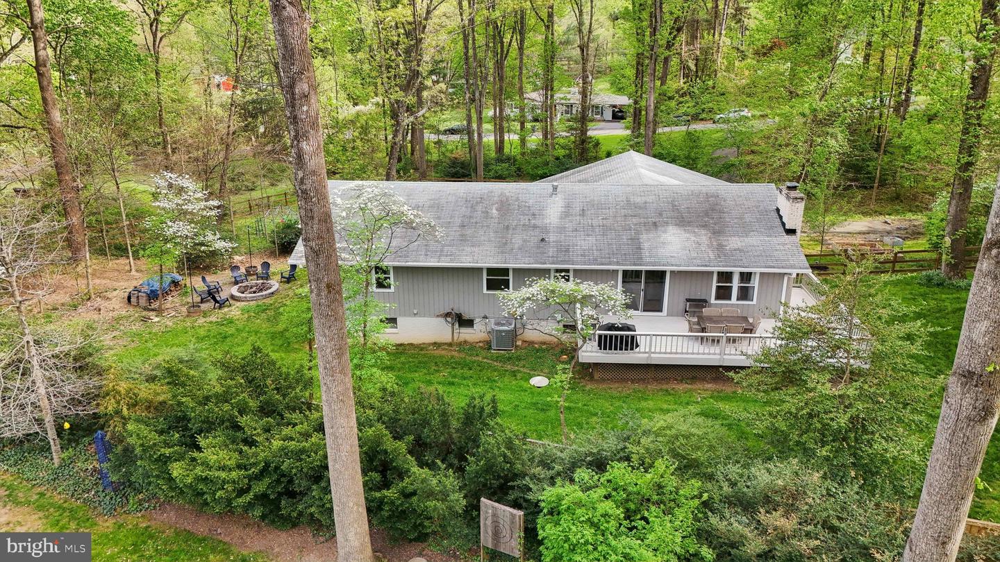 7326 MOSS LN, WARRENTON, Virginia 20187, 4 Bedrooms Bedrooms, ,3 BathroomsBathrooms,Residential,For sale,7326 MOSS LN,VAFQ2015998 MLS # VAFQ2015998