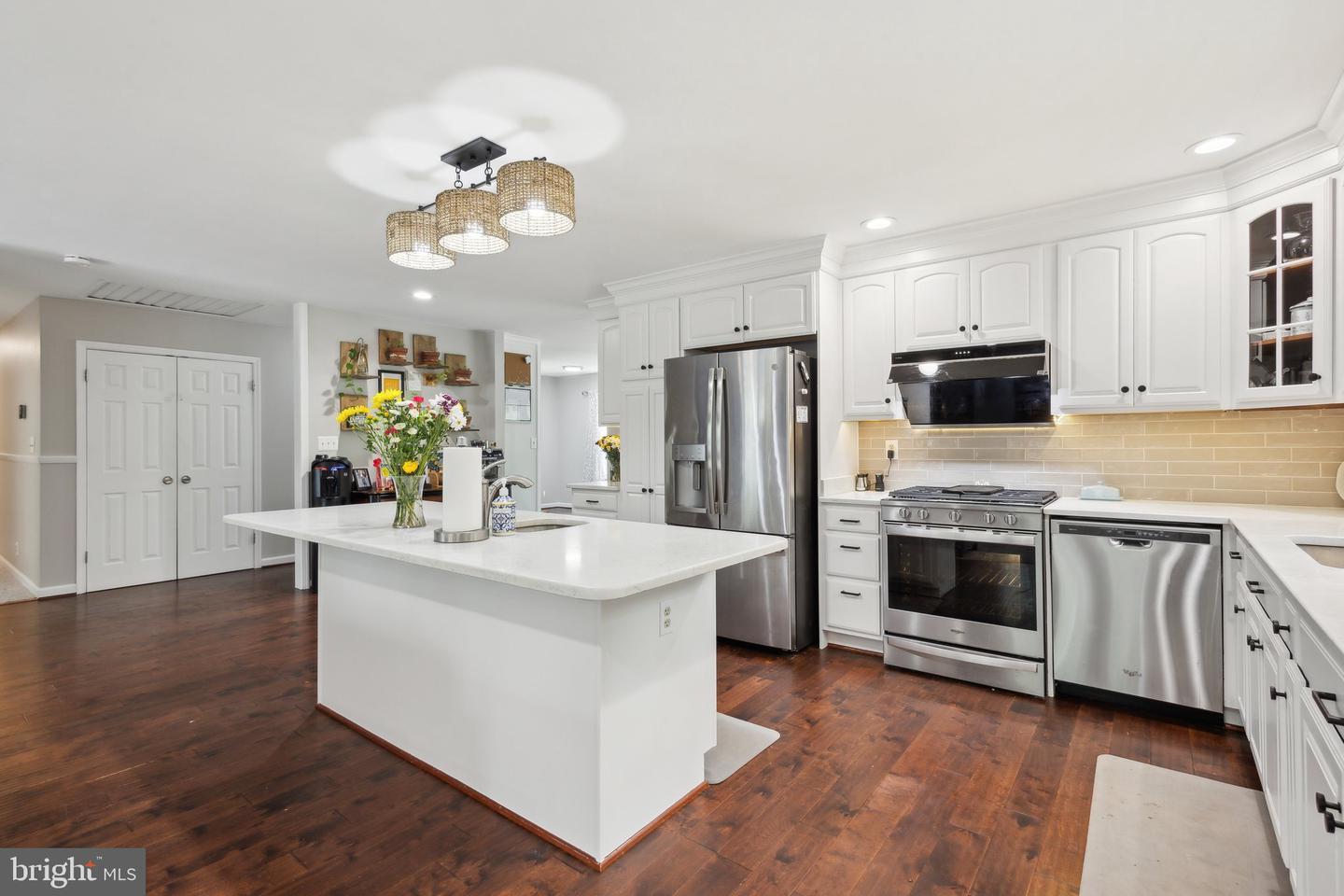 7326 MOSS LN, WARRENTON, Virginia 20187, 4 Bedrooms Bedrooms, ,3 BathroomsBathrooms,Residential,For sale,7326 MOSS LN,VAFQ2015998 MLS # VAFQ2015998