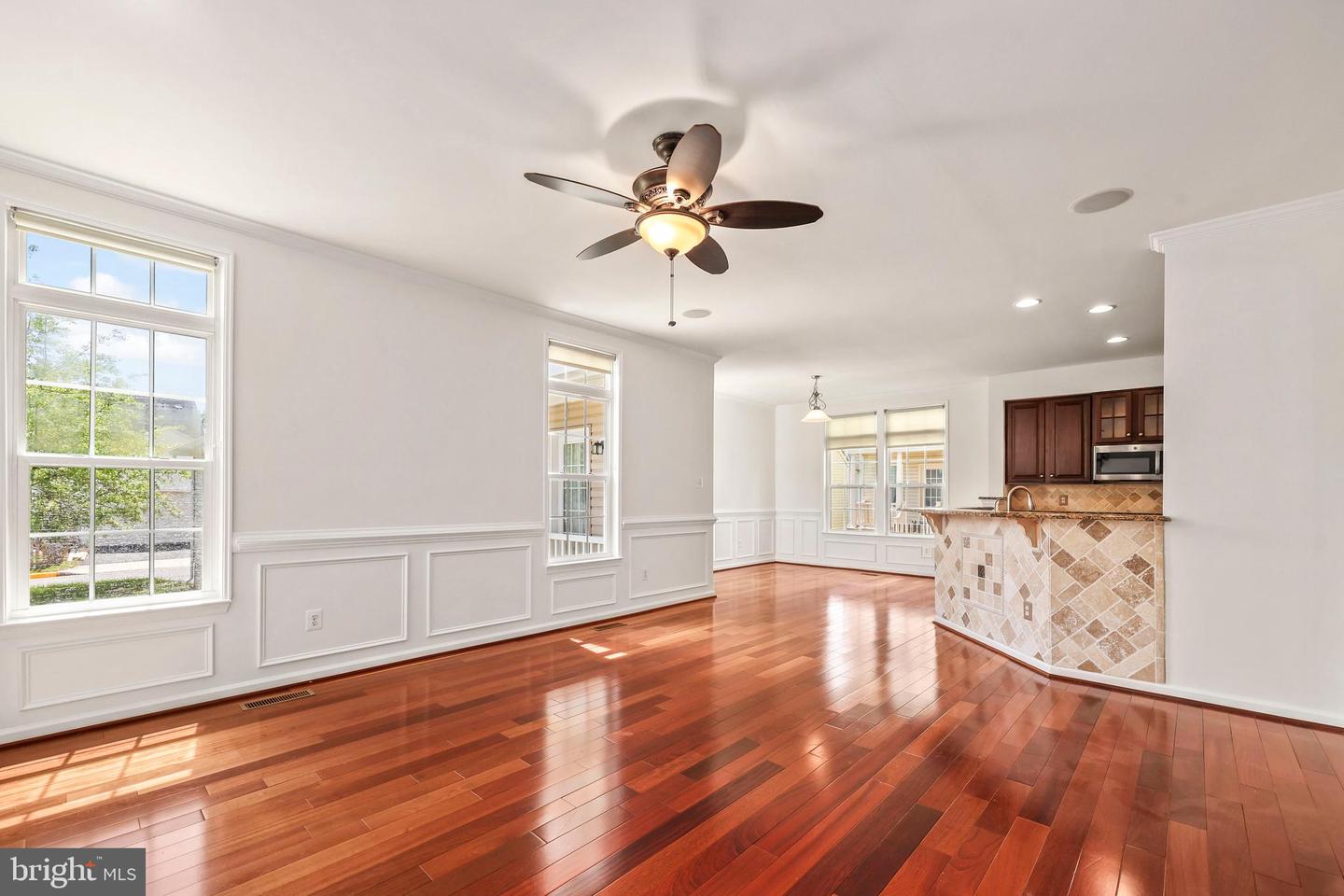 25932 KIMBERLY ROSE DR, CHANTILLY, Virginia 20152, 4 Bedrooms Bedrooms, ,2 BathroomsBathrooms,Residential,For sale,25932 KIMBERLY ROSE DR,VALO2092268 MLS # VALO2092268
