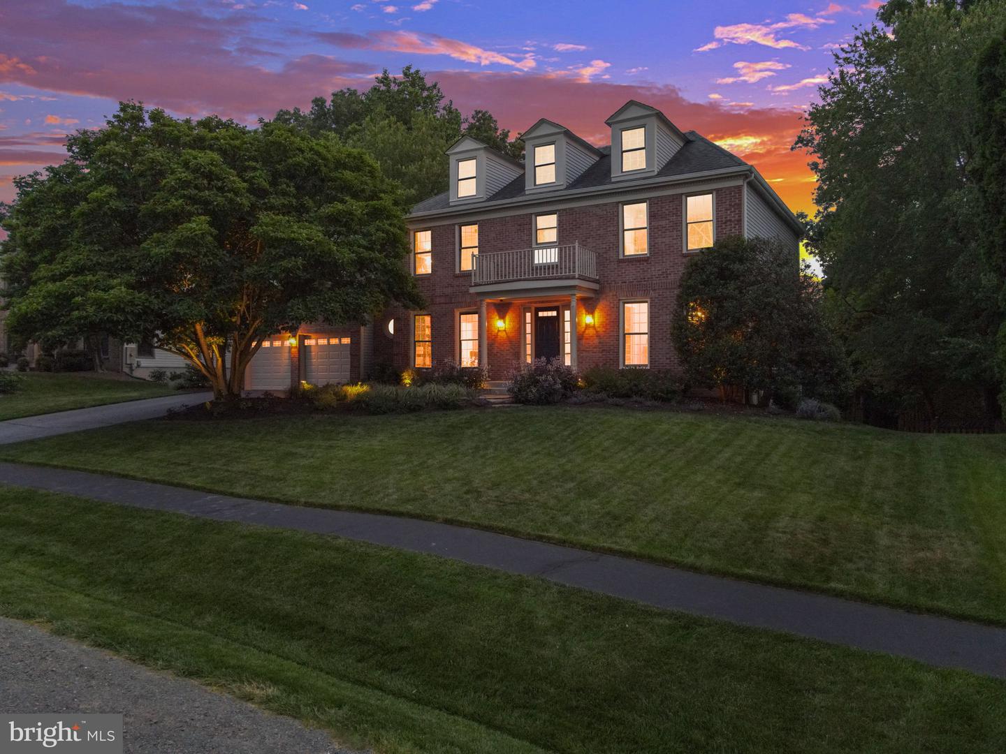 12017 MEADOWVILLE CT, HERNDON, Virginia 20170, 5 Bedrooms Bedrooms, ,3 BathroomsBathrooms,Residential,For sale,12017 MEADOWVILLE CT,VAFX2230612 MLS # VAFX2230612