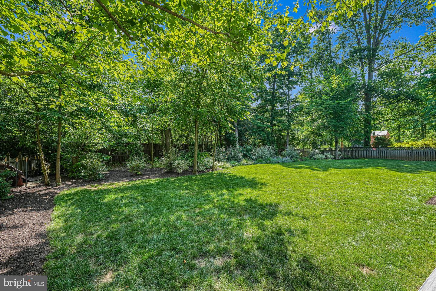 12017 MEADOWVILLE CT, HERNDON, Virginia 20170, 5 Bedrooms Bedrooms, ,3 BathroomsBathrooms,Residential,For sale,12017 MEADOWVILLE CT,VAFX2230612 MLS # VAFX2230612