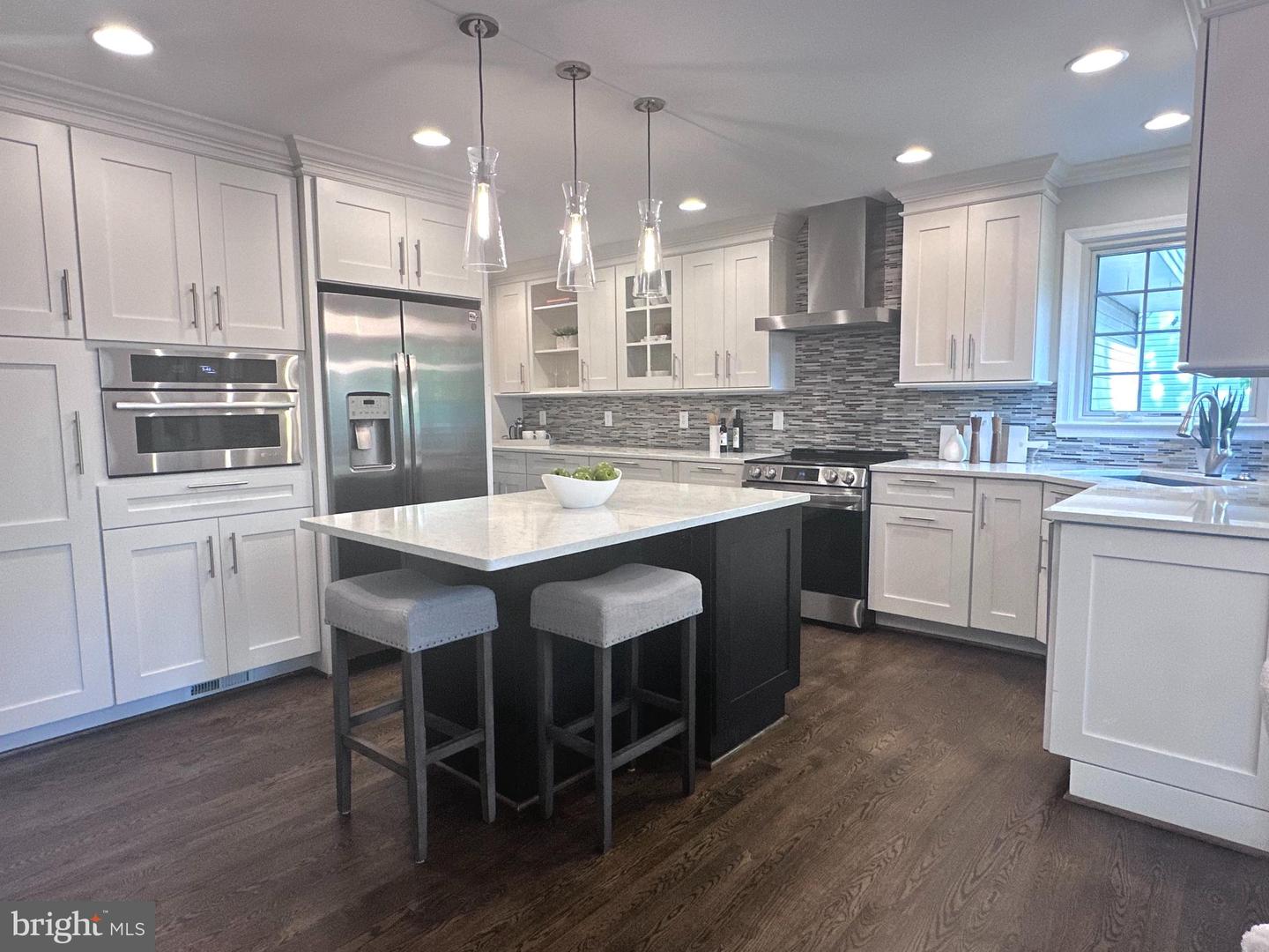 12017 MEADOWVILLE CT, HERNDON, Virginia 20170, 5 Bedrooms Bedrooms, ,3 BathroomsBathrooms,Residential,For sale,12017 MEADOWVILLE CT,VAFX2230612 MLS # VAFX2230612