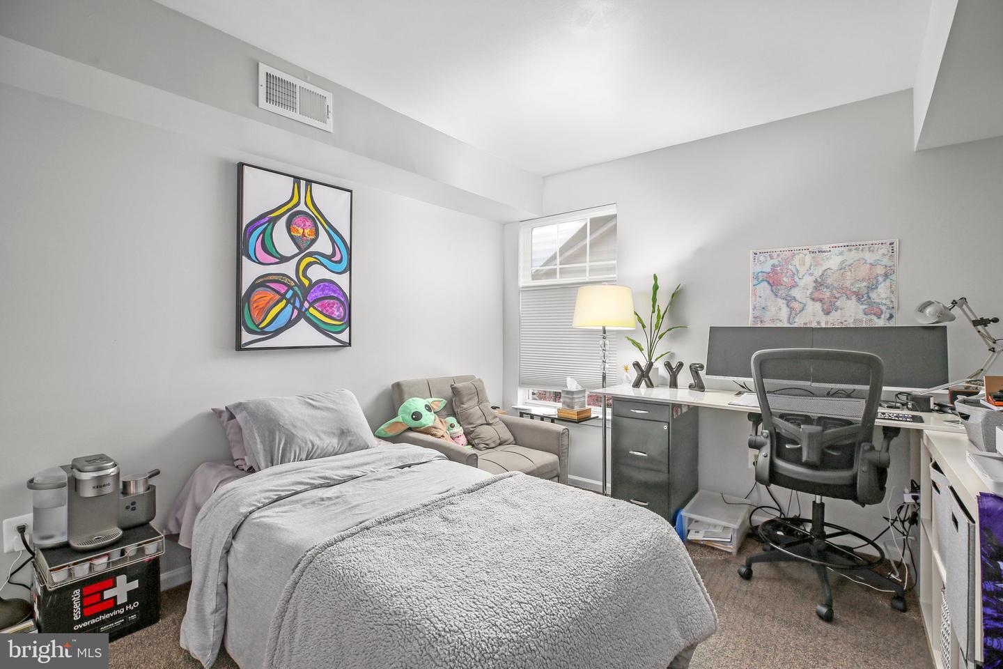 5940 FOUNDERS HILL DR #301, ALEXANDRIA, Virginia 22310, 3 Bedrooms Bedrooms, ,3 BathroomsBathrooms,Residential,For sale,5940 FOUNDERS HILL DR #301,VAFX2230652 MLS # VAFX2230652