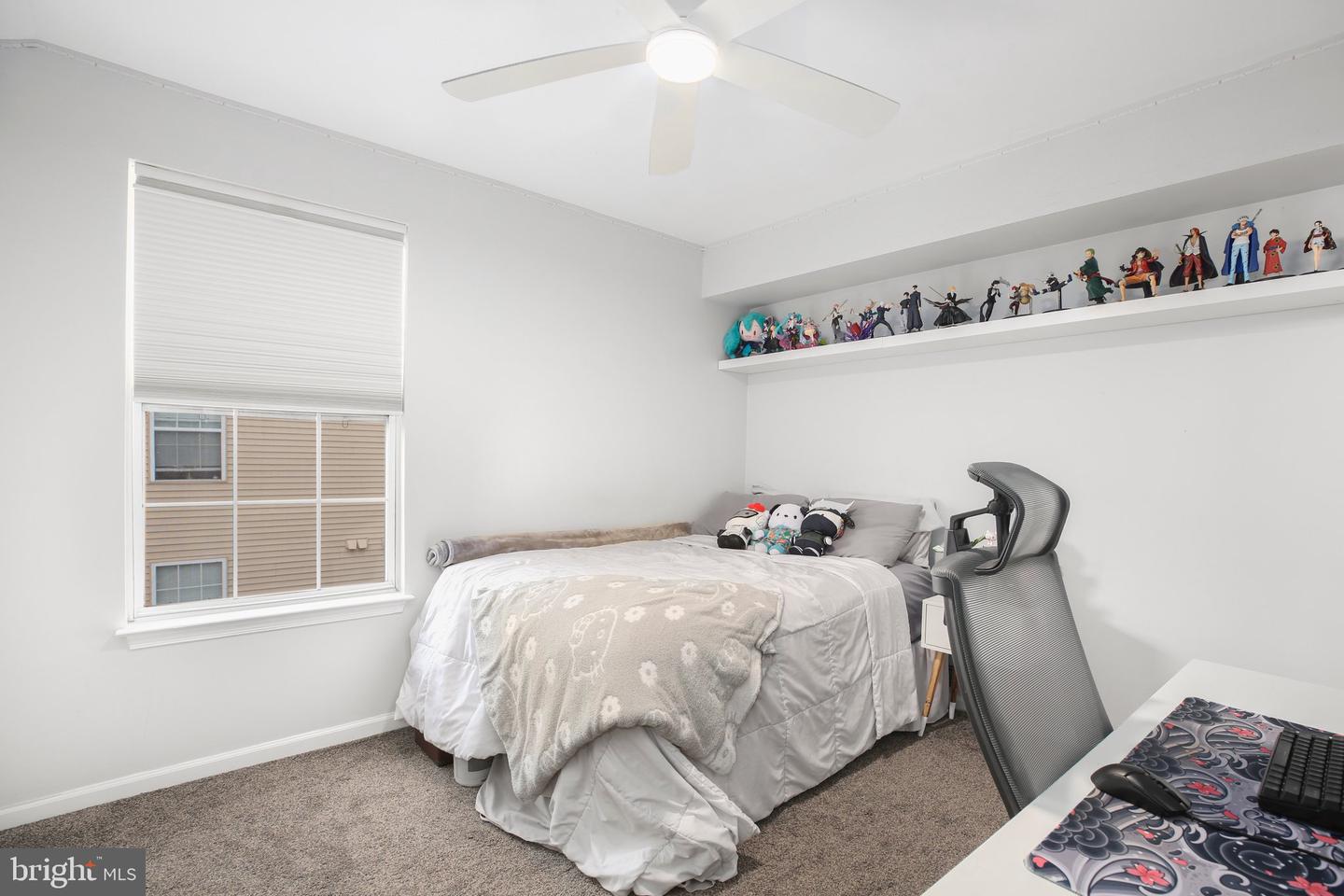 5940 FOUNDERS HILL DR #301, ALEXANDRIA, Virginia 22310, 3 Bedrooms Bedrooms, ,3 BathroomsBathrooms,Residential,For sale,5940 FOUNDERS HILL DR #301,VAFX2230652 MLS # VAFX2230652