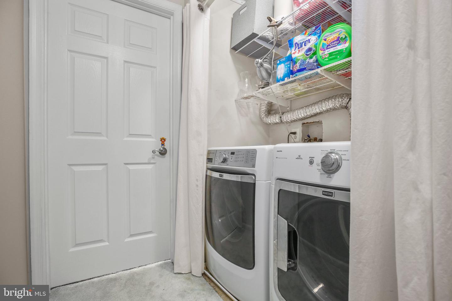 5940 FOUNDERS HILL DR #301, ALEXANDRIA, Virginia 22310, 3 Bedrooms Bedrooms, ,3 BathroomsBathrooms,Residential,For sale,5940 FOUNDERS HILL DR #301,VAFX2230652 MLS # VAFX2230652