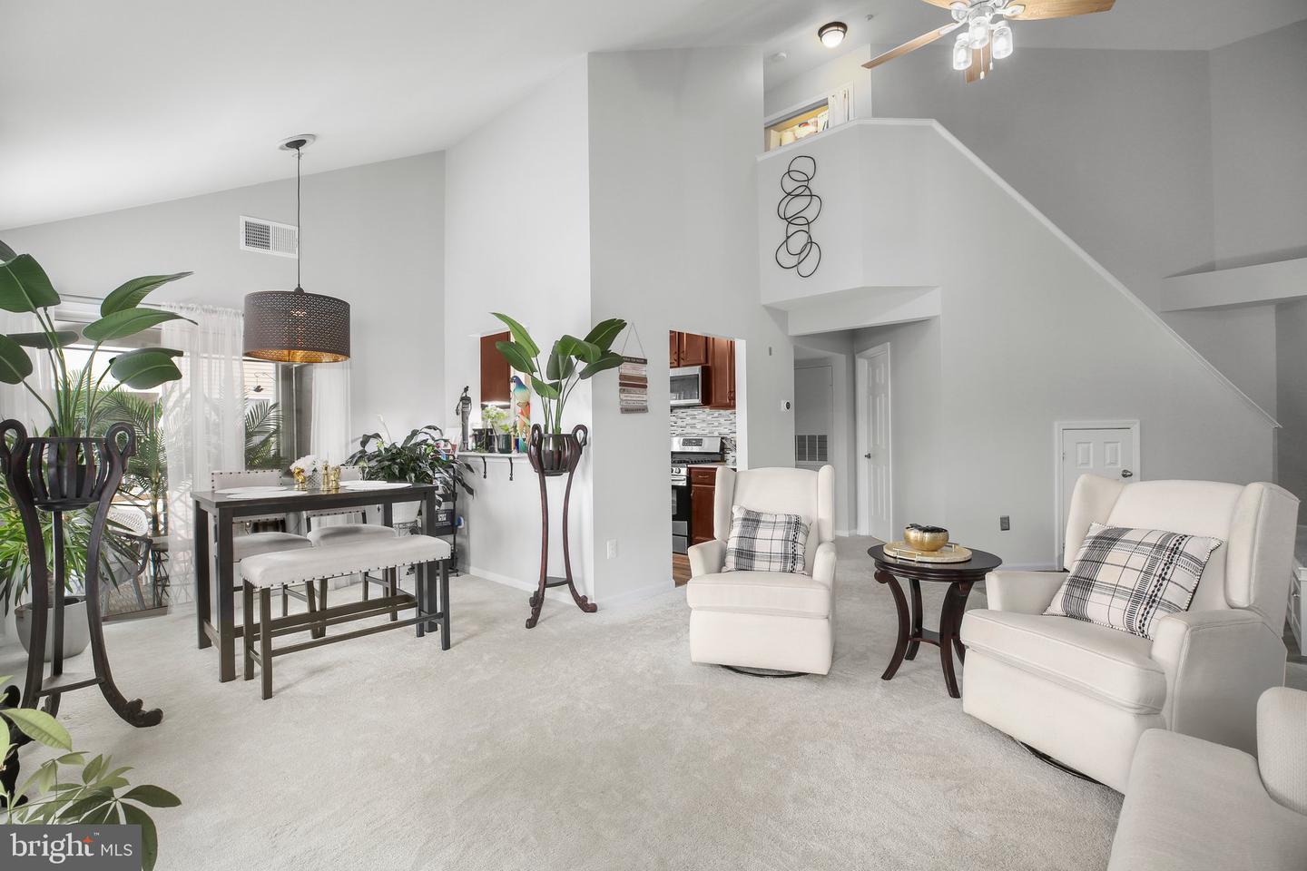 5940 FOUNDERS HILL DR #301, ALEXANDRIA, Virginia 22310, 3 Bedrooms Bedrooms, ,3 BathroomsBathrooms,Residential,For sale,5940 FOUNDERS HILL DR #301,VAFX2230652 MLS # VAFX2230652