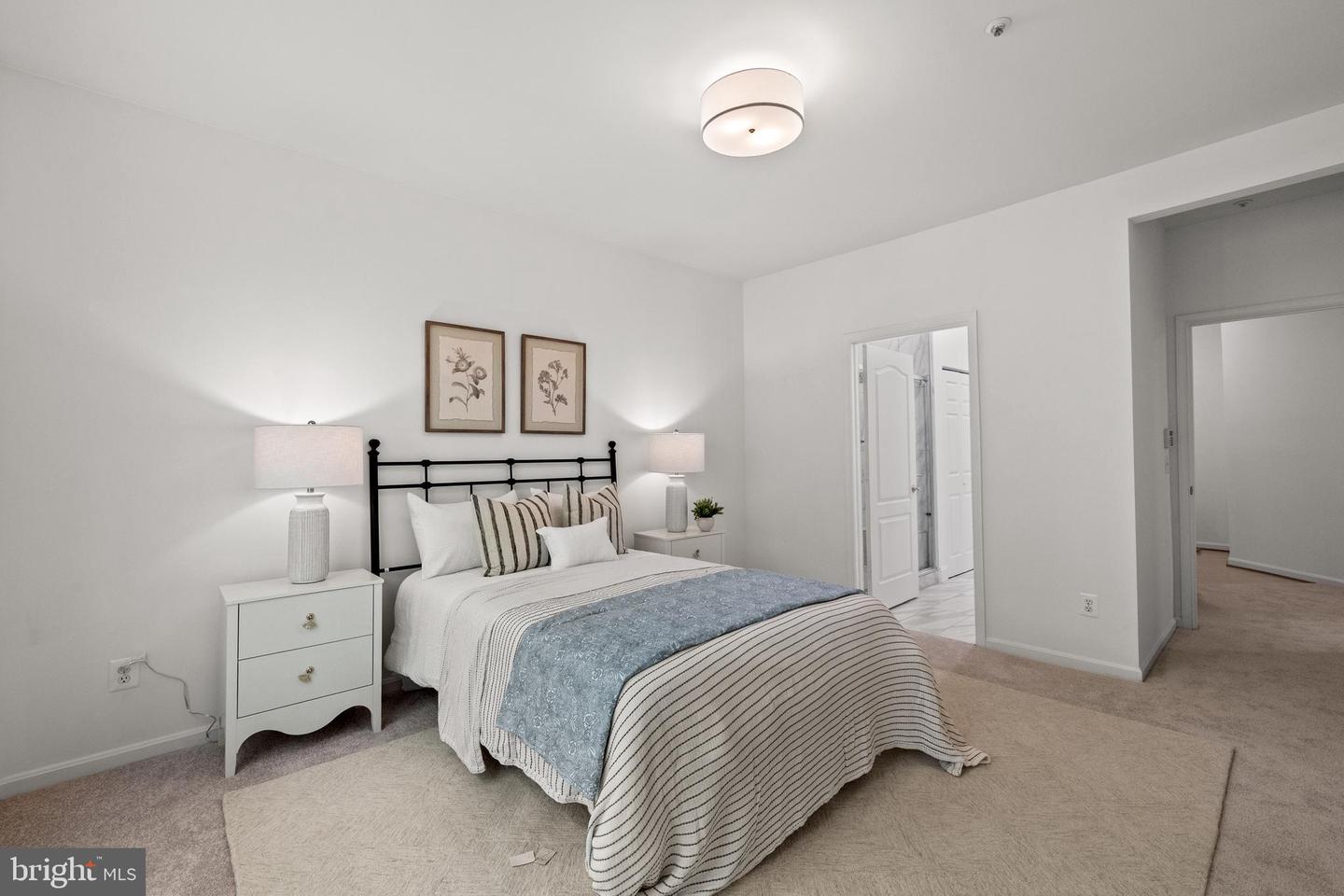 7708-I HAYNES POINT WAY #9I, ALEXANDRIA, Virginia 22315, 3 Bedrooms Bedrooms, ,2 BathroomsBathrooms,Residential,For sale,7708-I HAYNES POINT WAY #9I,VAFX2230736 MLS # VAFX2230736