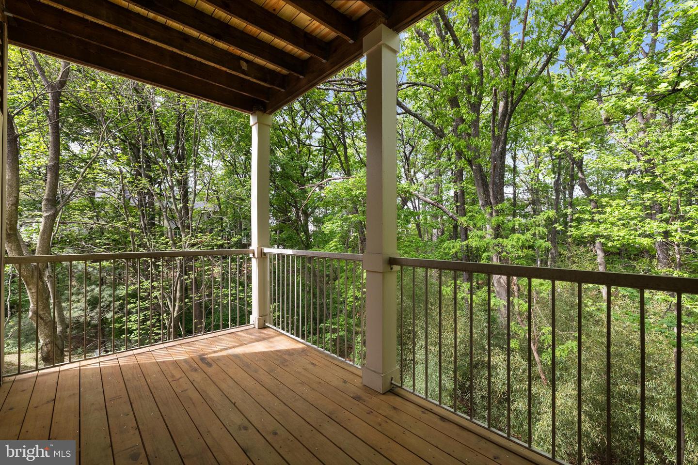 7708-I HAYNES POINT WAY #9I, ALEXANDRIA, Virginia 22315, 3 Bedrooms Bedrooms, ,2 BathroomsBathrooms,Residential,For sale,7708-I HAYNES POINT WAY #9I,VAFX2230736 MLS # VAFX2230736