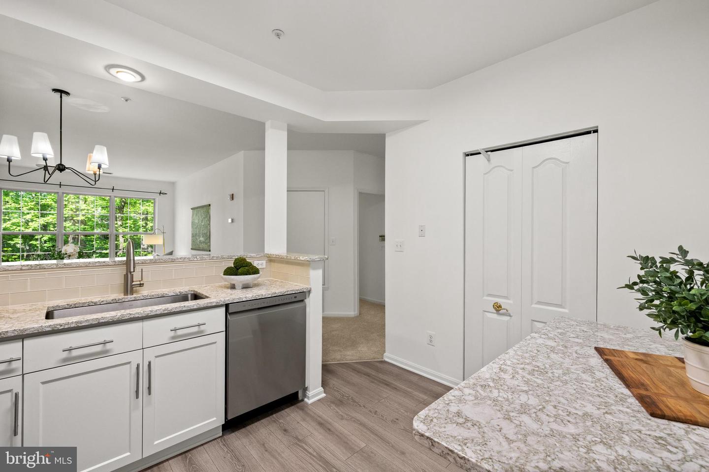 7708-I HAYNES POINT WAY #9I, ALEXANDRIA, Virginia 22315, 3 Bedrooms Bedrooms, ,2 BathroomsBathrooms,Residential,For sale,7708-I HAYNES POINT WAY #9I,VAFX2230736 MLS # VAFX2230736