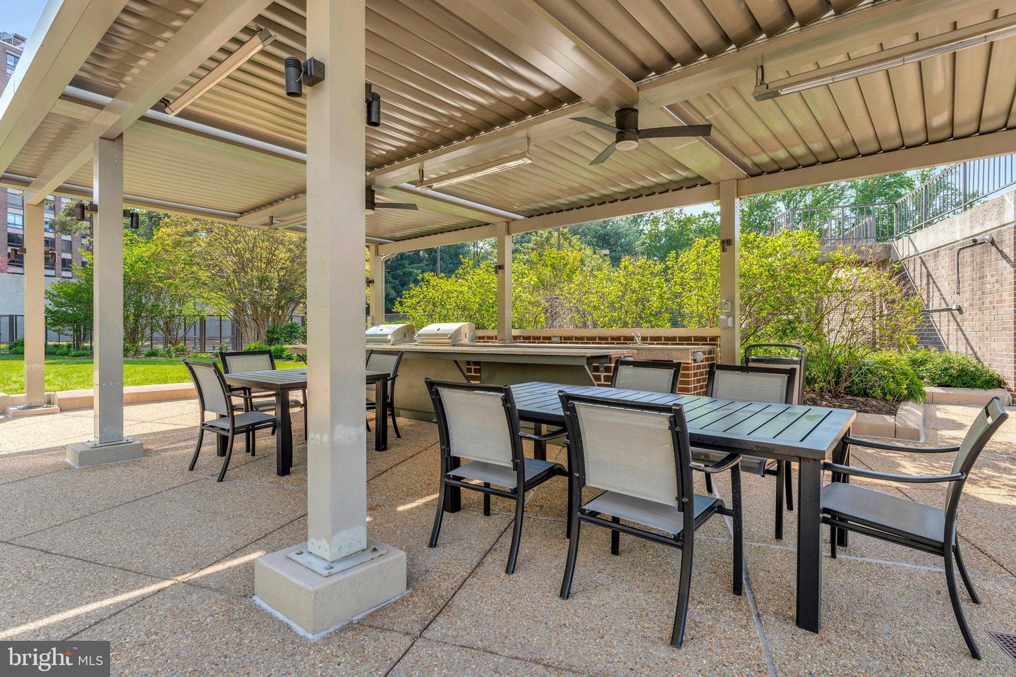 1808 OLD MEADOW RD #409, MCLEAN, Virginia 22102, 1 Bedroom Bedrooms, ,1 BathroomBathrooms,Residential,For sale,1808 OLD MEADOW RD #409,VAFX2230746 MLS # VAFX2230746