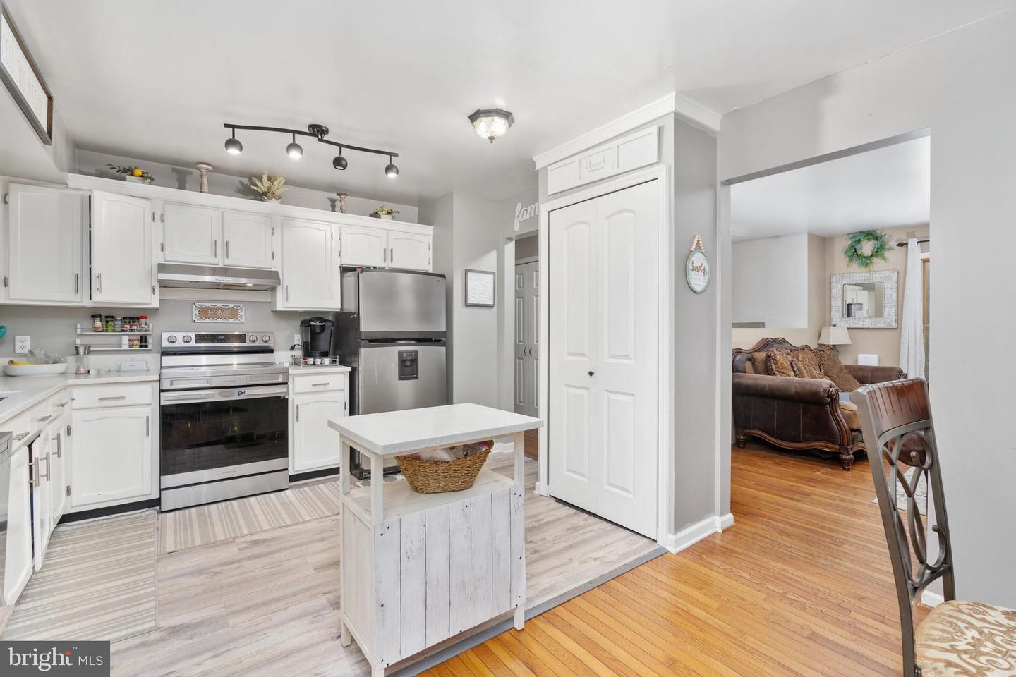 4025 GUINEA STATION RD, FREDERICKSBURG, Virginia 22408, 4 Bedrooms Bedrooms, ,3 BathroomsBathrooms,Residential,For sale,4025 GUINEA STATION RD,VASP2031816 MLS # VASP2031816
