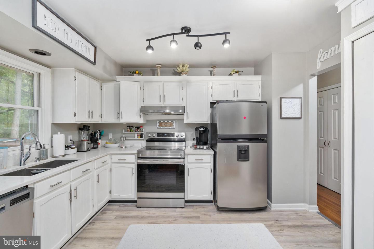 4025 GUINEA STATION RD, FREDERICKSBURG, Virginia 22408, 4 Bedrooms Bedrooms, ,3 BathroomsBathrooms,Residential,For sale,4025 GUINEA STATION RD,VASP2031816 MLS # VASP2031816