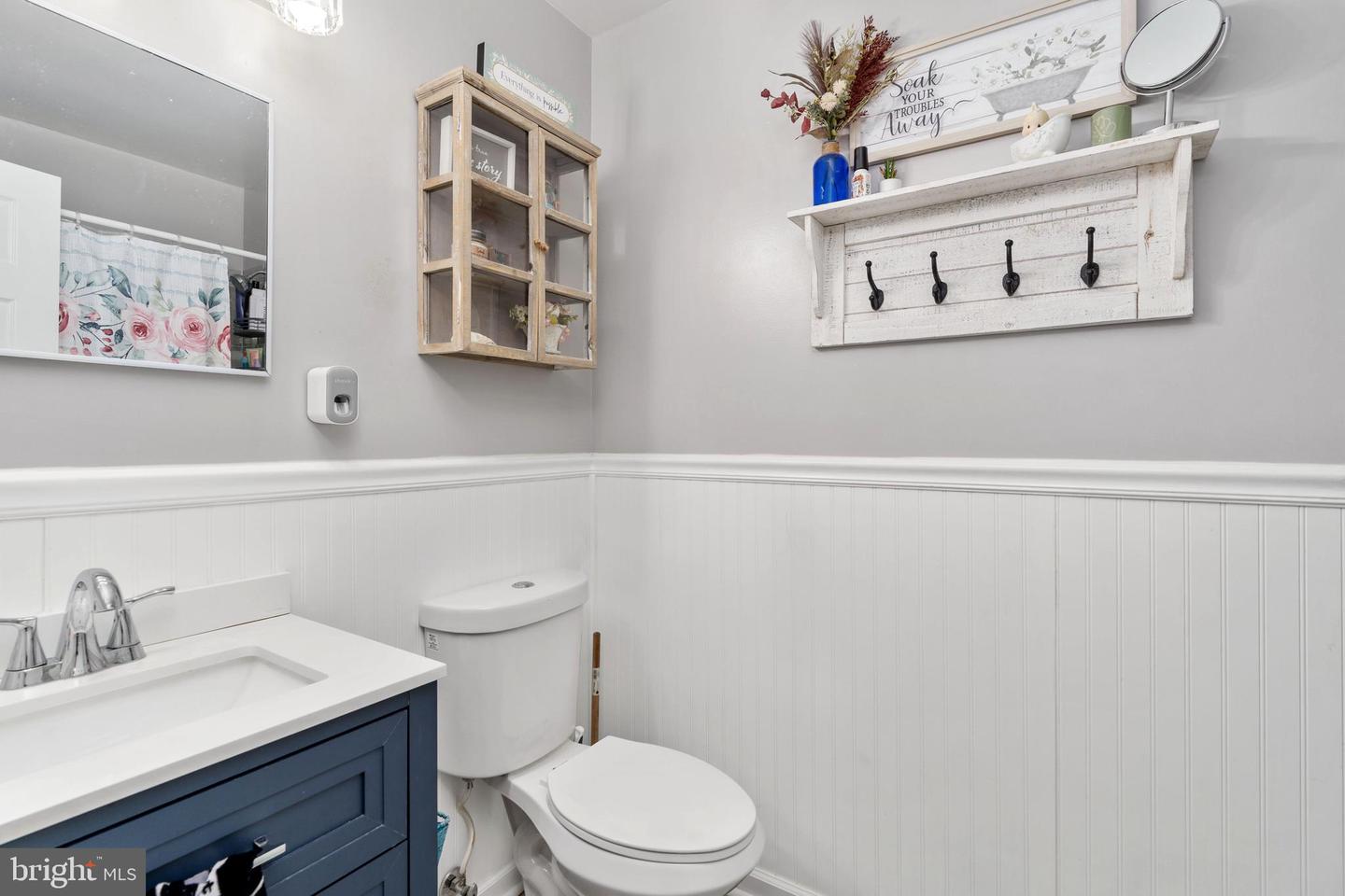 4025 GUINEA STATION RD, FREDERICKSBURG, Virginia 22408, 4 Bedrooms Bedrooms, ,3 BathroomsBathrooms,Residential,For sale,4025 GUINEA STATION RD,VASP2031816 MLS # VASP2031816