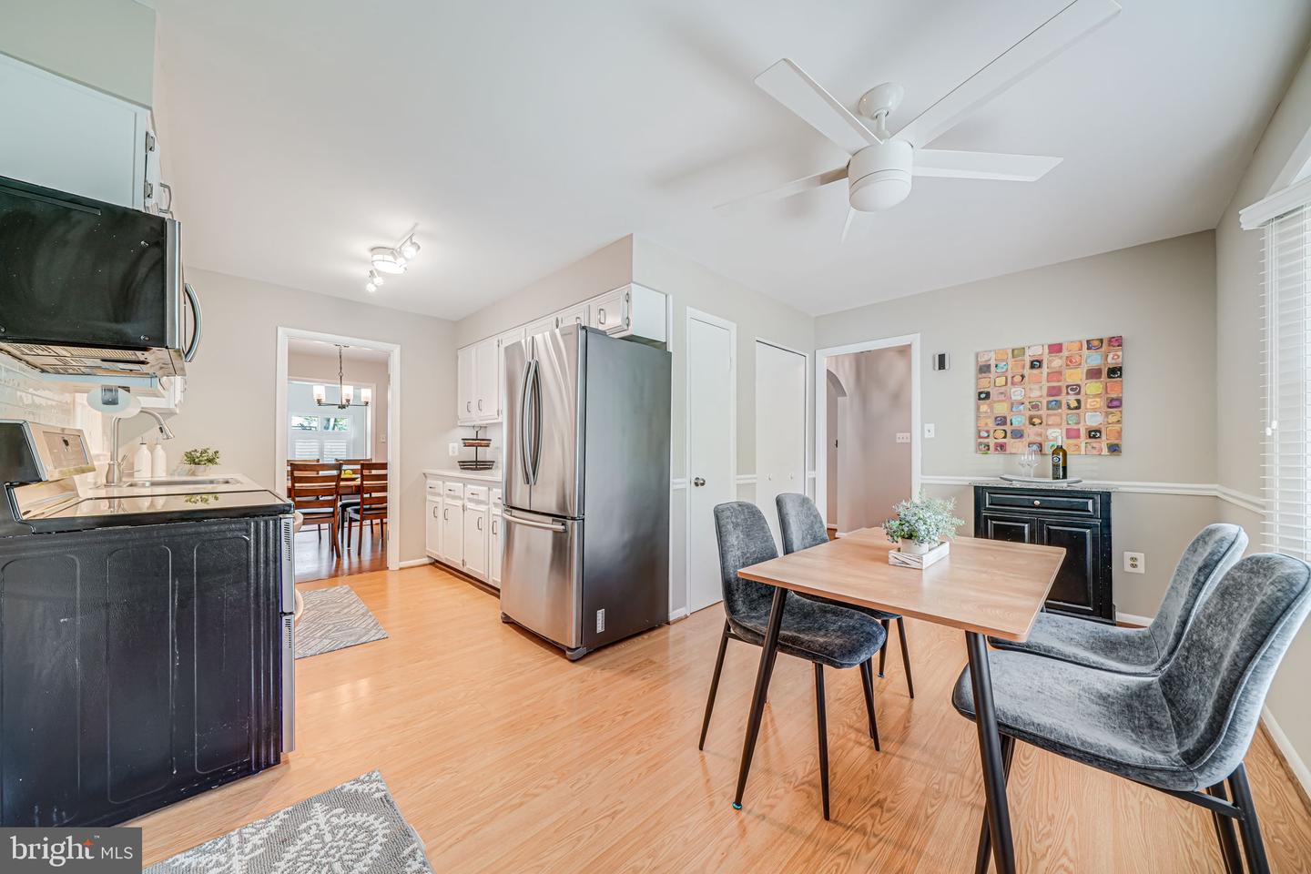 1834 TOYON WAY, VIENNA, Virginia 22182, 5 Bedrooms Bedrooms, ,3 BathroomsBathrooms,Residential,For sale,1834 TOYON WAY,VAFX2230974 MLS # VAFX2230974