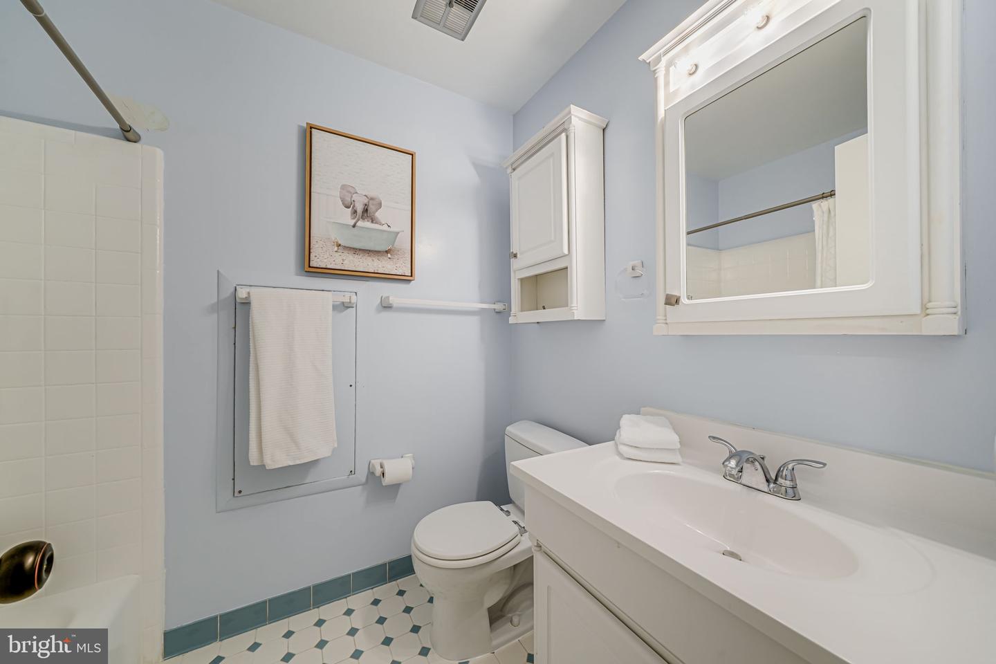 1834 TOYON WAY, VIENNA, Virginia 22182, 5 Bedrooms Bedrooms, ,3 BathroomsBathrooms,Residential,For sale,1834 TOYON WAY,VAFX2230974 MLS # VAFX2230974