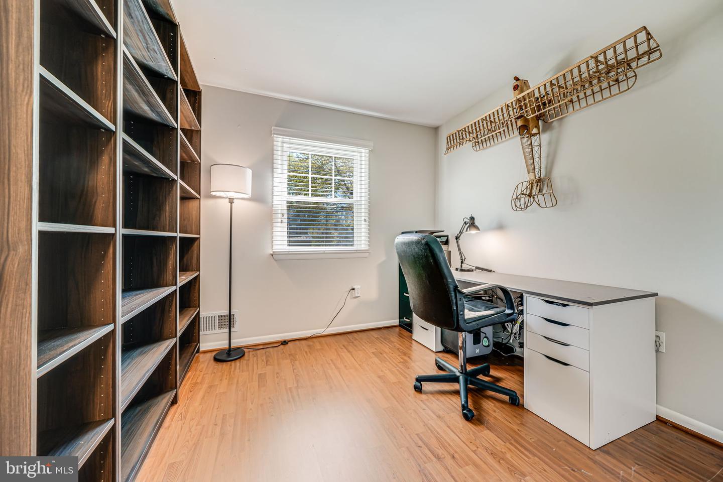 1834 TOYON WAY, VIENNA, Virginia 22182, 5 Bedrooms Bedrooms, ,3 BathroomsBathrooms,Residential,For sale,1834 TOYON WAY,VAFX2230974 MLS # VAFX2230974