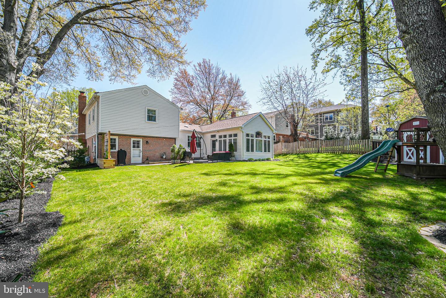1834 TOYON WAY, VIENNA, Virginia 22182, 5 Bedrooms Bedrooms, ,3 BathroomsBathrooms,Residential,For sale,1834 TOYON WAY,VAFX2230974 MLS # VAFX2230974