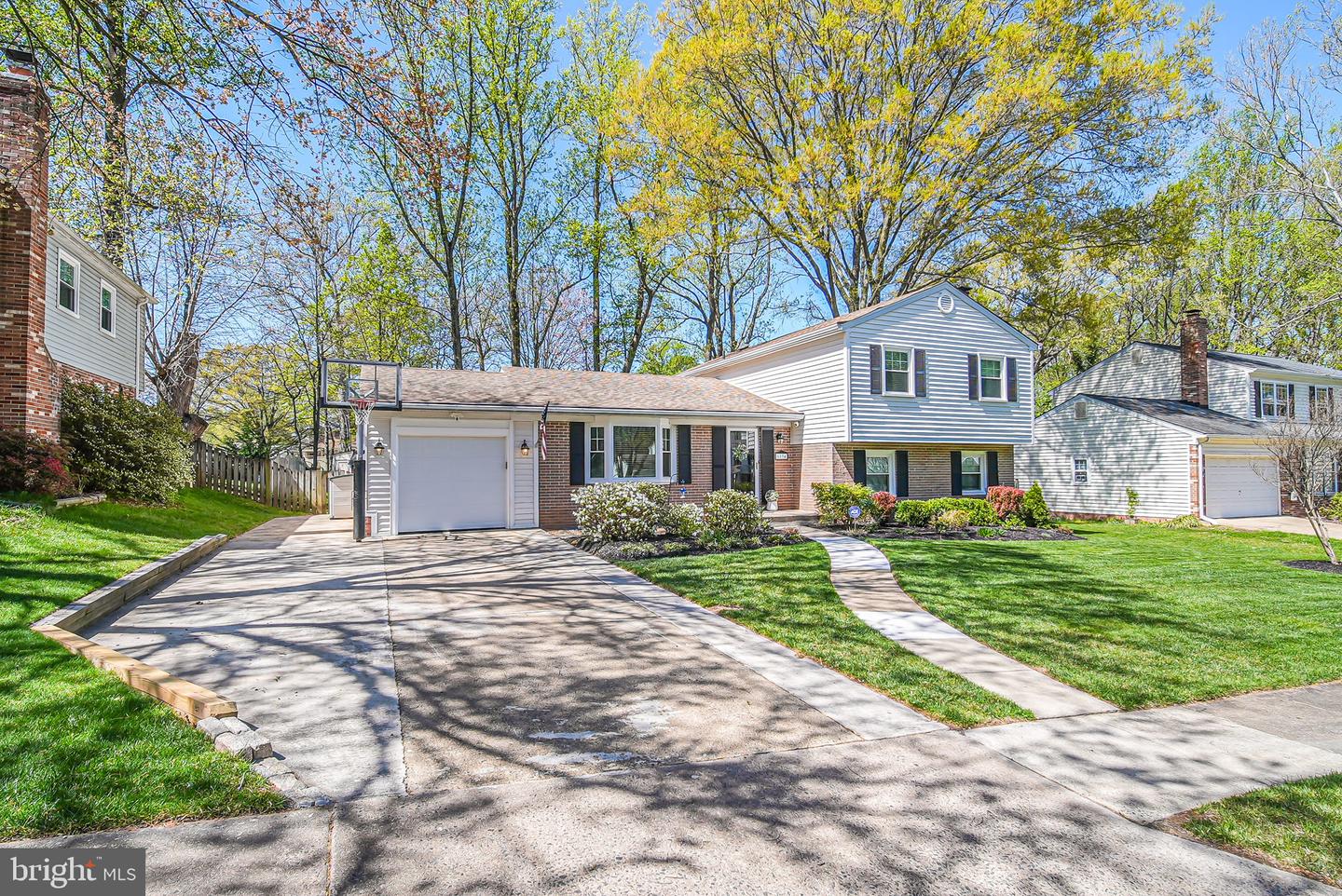 1834 TOYON WAY, VIENNA, Virginia 22182, 5 Bedrooms Bedrooms, ,3 BathroomsBathrooms,Residential,For sale,1834 TOYON WAY,VAFX2230974 MLS # VAFX2230974