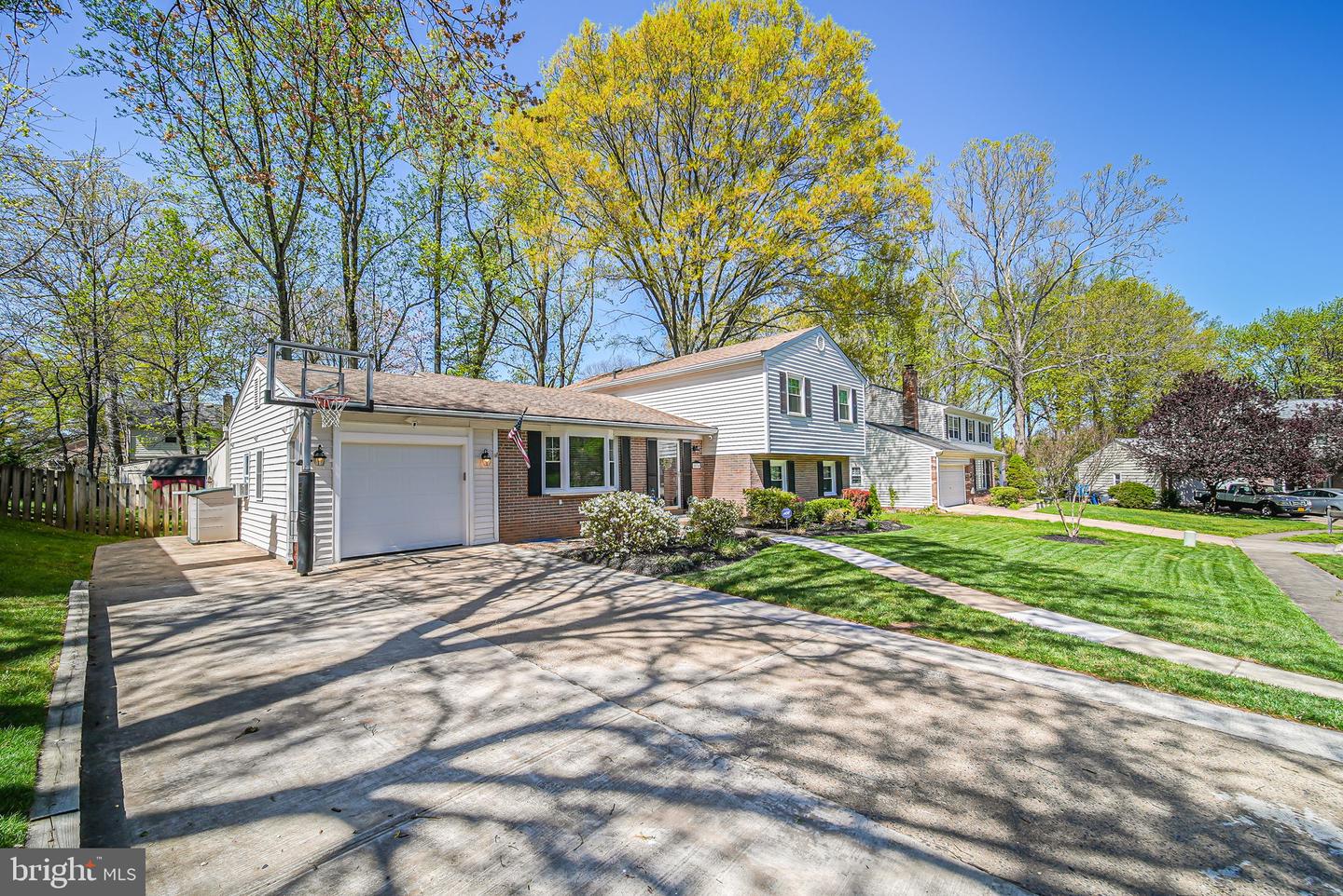 1834 TOYON WAY, VIENNA, Virginia 22182, 5 Bedrooms Bedrooms, ,3 BathroomsBathrooms,Residential,For sale,1834 TOYON WAY,VAFX2230974 MLS # VAFX2230974