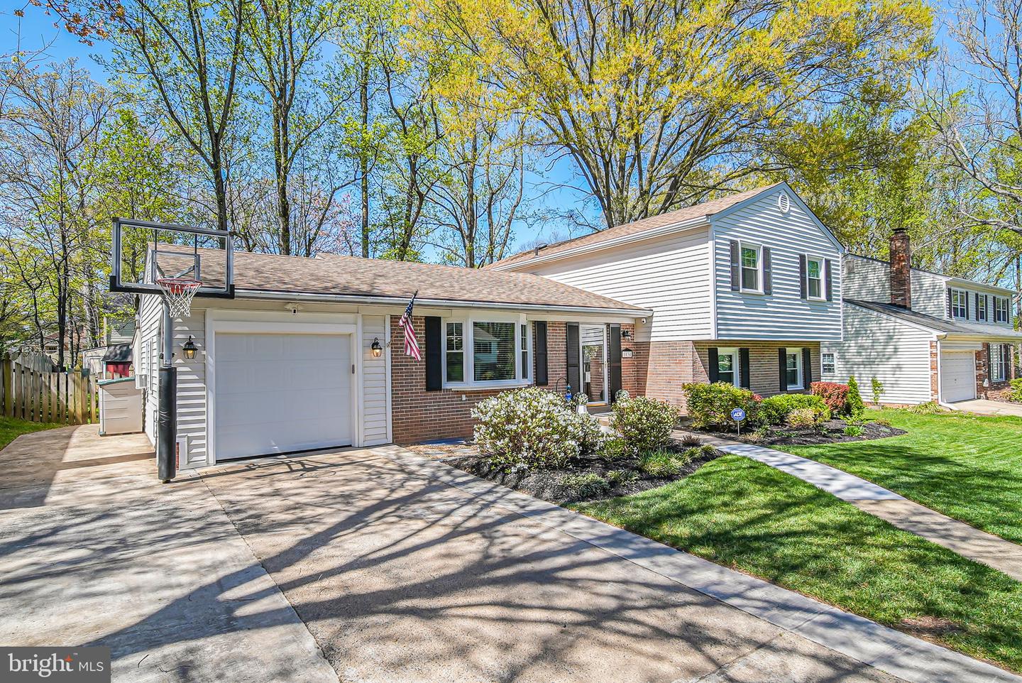 1834 TOYON WAY, VIENNA, Virginia 22182, 5 Bedrooms Bedrooms, ,3 BathroomsBathrooms,Residential,For sale,1834 TOYON WAY,VAFX2230974 MLS # VAFX2230974