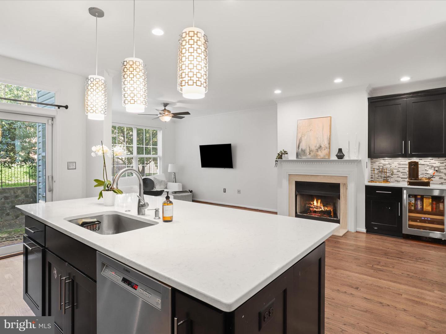 5267 MORNING MIST LN, ALEXANDRIA, Virginia 22312, 3 Bedrooms Bedrooms, ,2 BathroomsBathrooms,Residential,For sale,5267 MORNING MIST LN,VAFX2231072 MLS # VAFX2231072