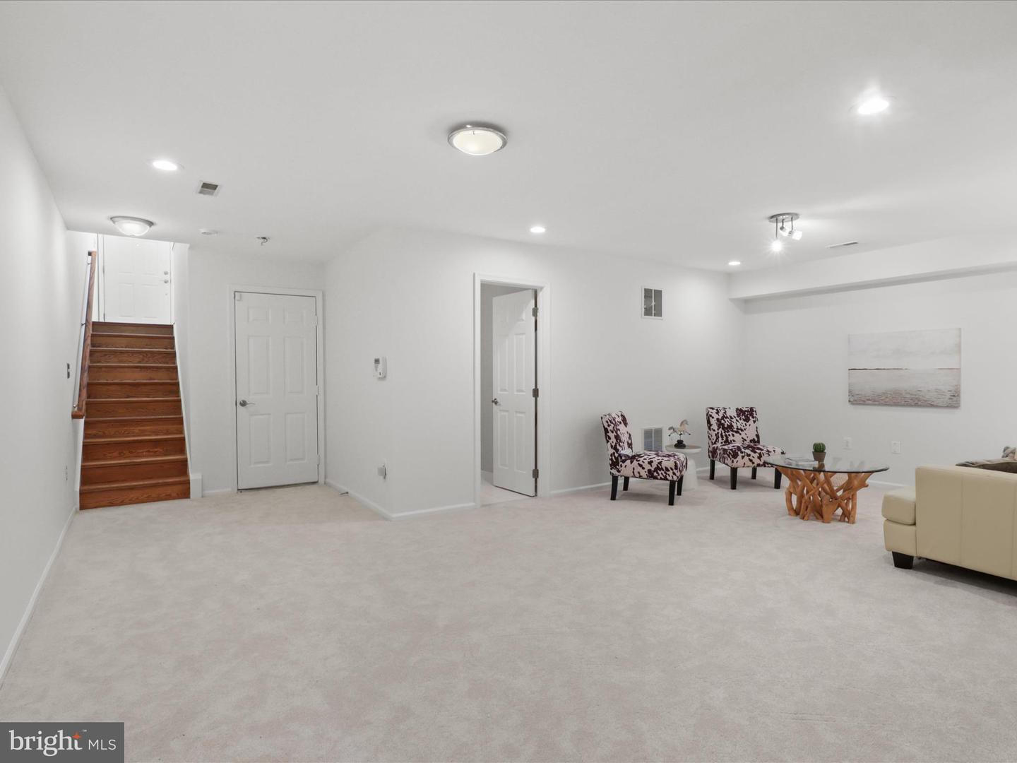 5267 MORNING MIST LN, ALEXANDRIA, Virginia 22312, 3 Bedrooms Bedrooms, ,2 BathroomsBathrooms,Residential,For sale,5267 MORNING MIST LN,VAFX2231072 MLS # VAFX2231072