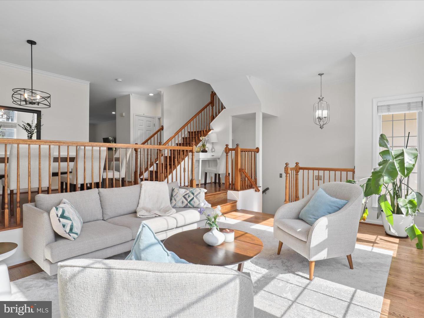 5267 MORNING MIST LN, ALEXANDRIA, Virginia 22312, 3 Bedrooms Bedrooms, ,2 BathroomsBathrooms,Residential,For sale,5267 MORNING MIST LN,VAFX2231072 MLS # VAFX2231072