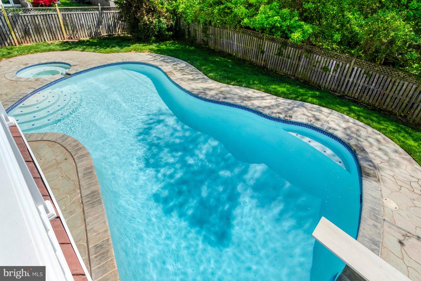4023 MIDDLE RIDGE DR, FAIRFAX, Virginia 22033, 4 Bedrooms Bedrooms, ,3 BathroomsBathrooms,Residential,For sale,4023 MIDDLE RIDGE DR,VAFX2231106 MLS # VAFX2231106