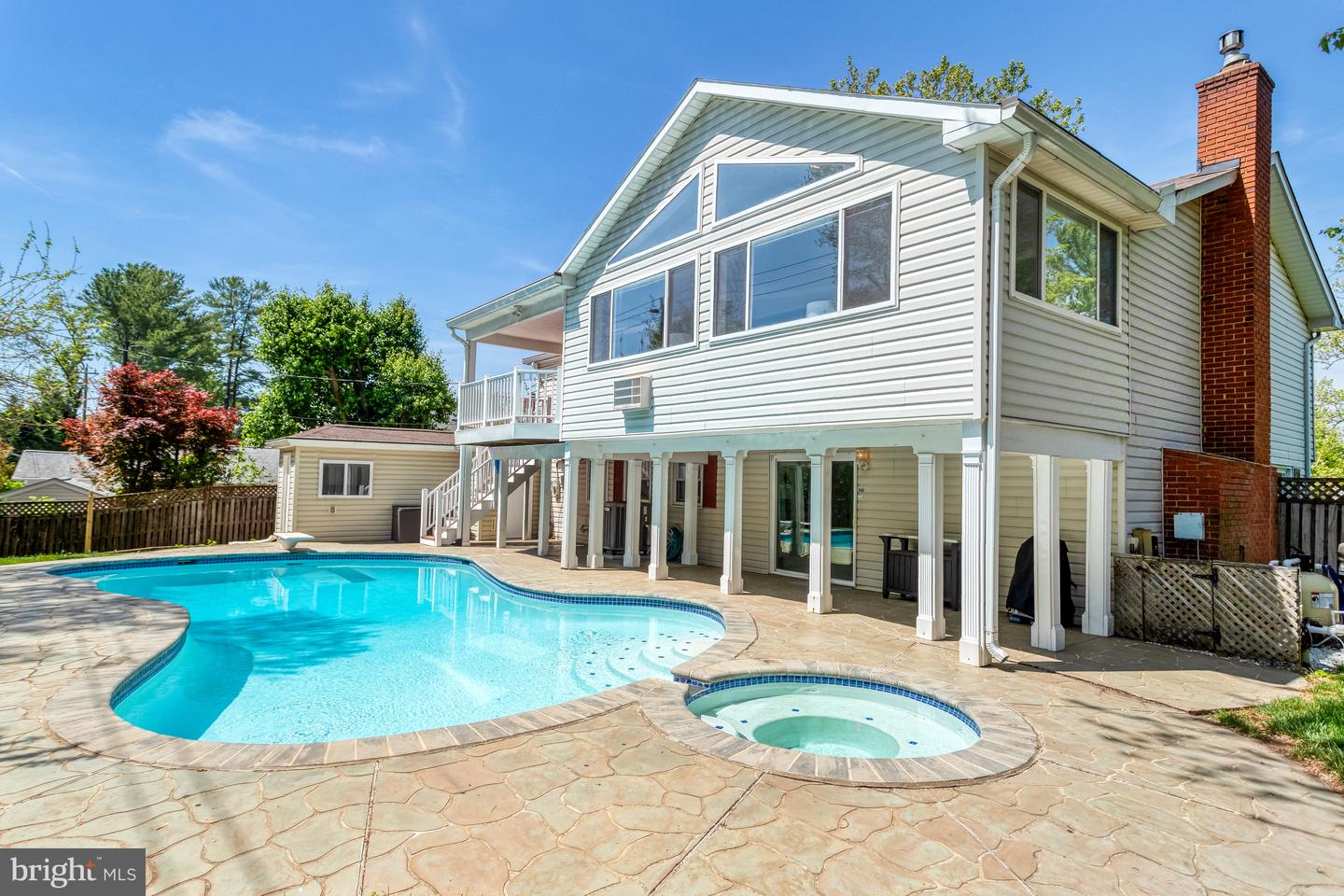 4023 MIDDLE RIDGE DR, FAIRFAX, Virginia 22033, 4 Bedrooms Bedrooms, ,3 BathroomsBathrooms,Residential,For sale,4023 MIDDLE RIDGE DR,VAFX2231106 MLS # VAFX2231106