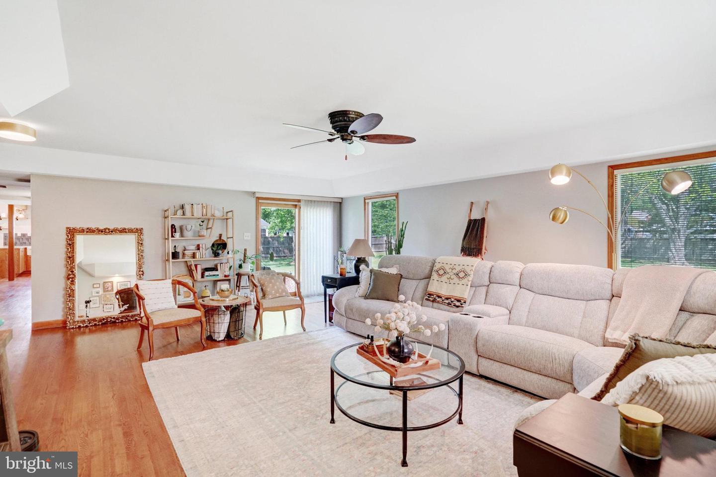 8729 OAK LEAF DR, ALEXANDRIA, Virginia 22309, 4 Bedrooms Bedrooms, ,3 BathroomsBathrooms,Residential,For sale,8729 OAK LEAF DR,VAFX2231248 MLS # VAFX2231248