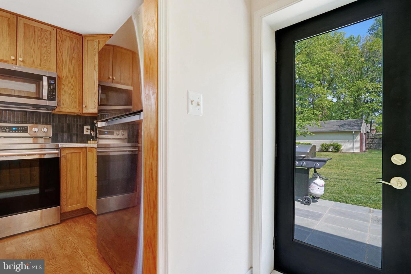 8729 OAK LEAF DR, ALEXANDRIA, Virginia 22309, 4 Bedrooms Bedrooms, ,3 BathroomsBathrooms,Residential,For sale,8729 OAK LEAF DR,VAFX2231248 MLS # VAFX2231248