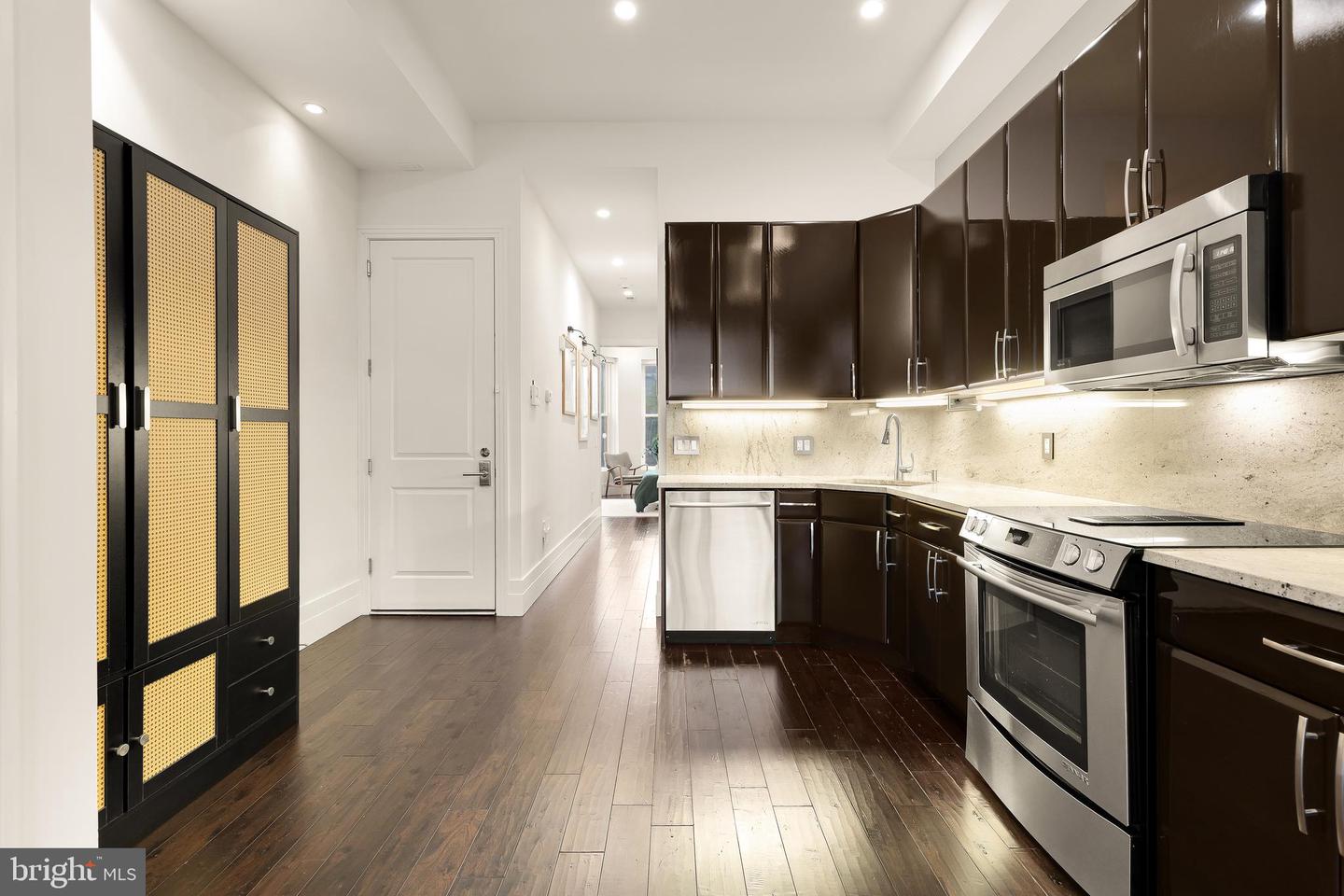 1226 11TH ST NW #200, WASHINGTON, District Of Columbia 20001, 1 Bedroom Bedrooms, ,1 BathroomBathrooms,Residential,For sale,1226 11TH ST NW #200,DCDC2193120 MLS # DCDC2193120