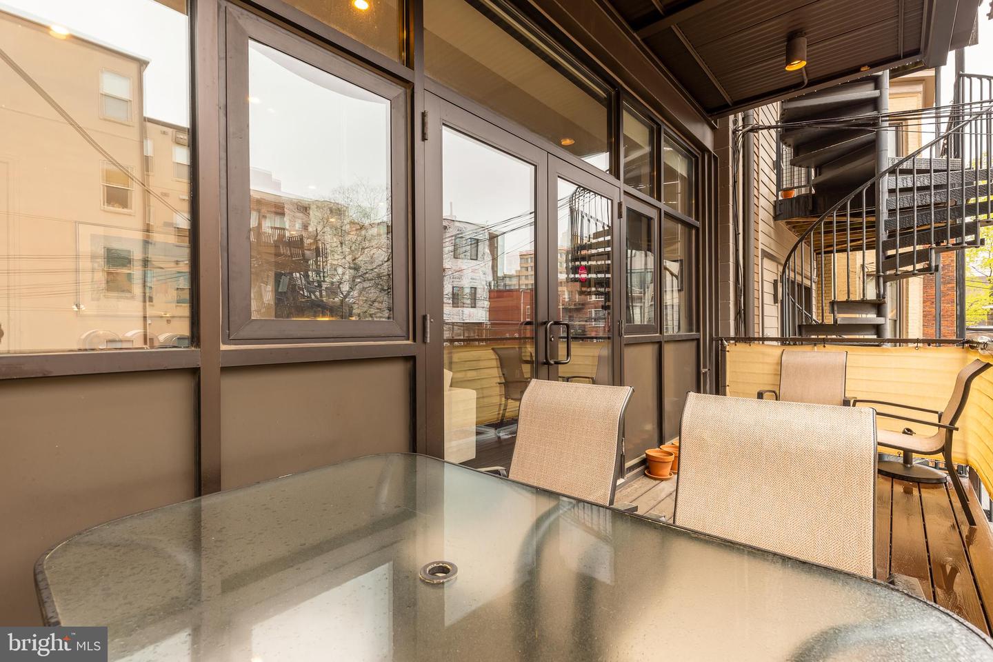 1226 11TH ST NW #200, WASHINGTON, District Of Columbia 20001, 1 Bedroom Bedrooms, ,1 BathroomBathrooms,Residential,For sale,1226 11TH ST NW #200,DCDC2193120 MLS # DCDC2193120
