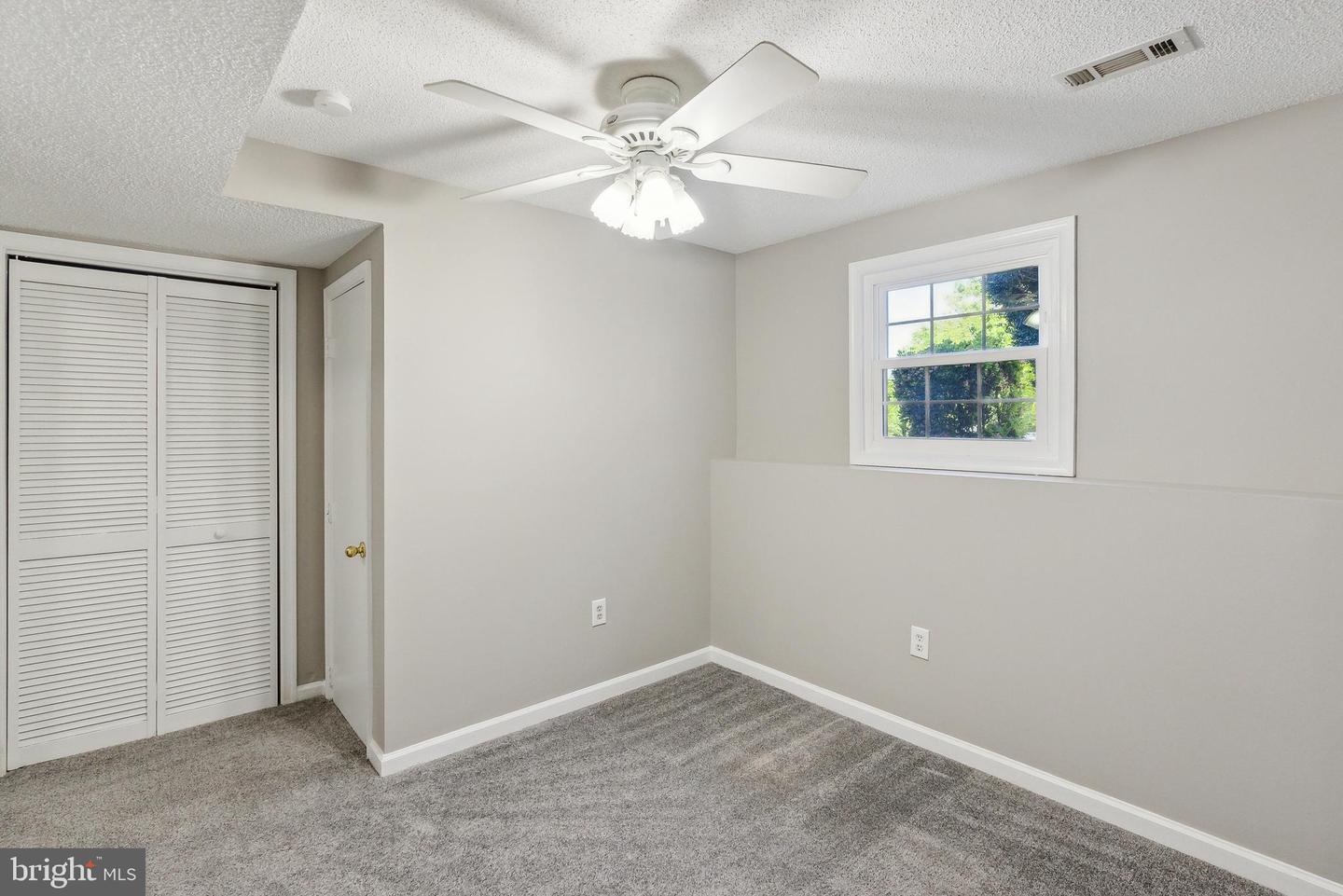 15158 WENTWOOD LN, WOODBRIDGE, Virginia 22191, 4 Bedrooms Bedrooms, ,2 BathroomsBathrooms,Residential,For sale,15158 WENTWOOD LN,VAPW2090870 MLS # VAPW2090870