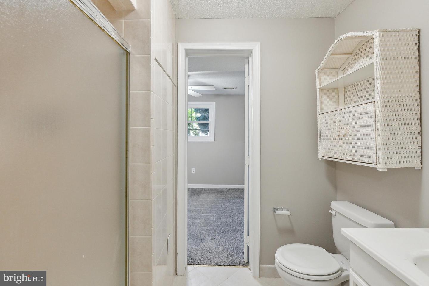 15158 WENTWOOD LN, WOODBRIDGE, Virginia 22191, 4 Bedrooms Bedrooms, ,2 BathroomsBathrooms,Residential,For sale,15158 WENTWOOD LN,VAPW2090870 MLS # VAPW2090870