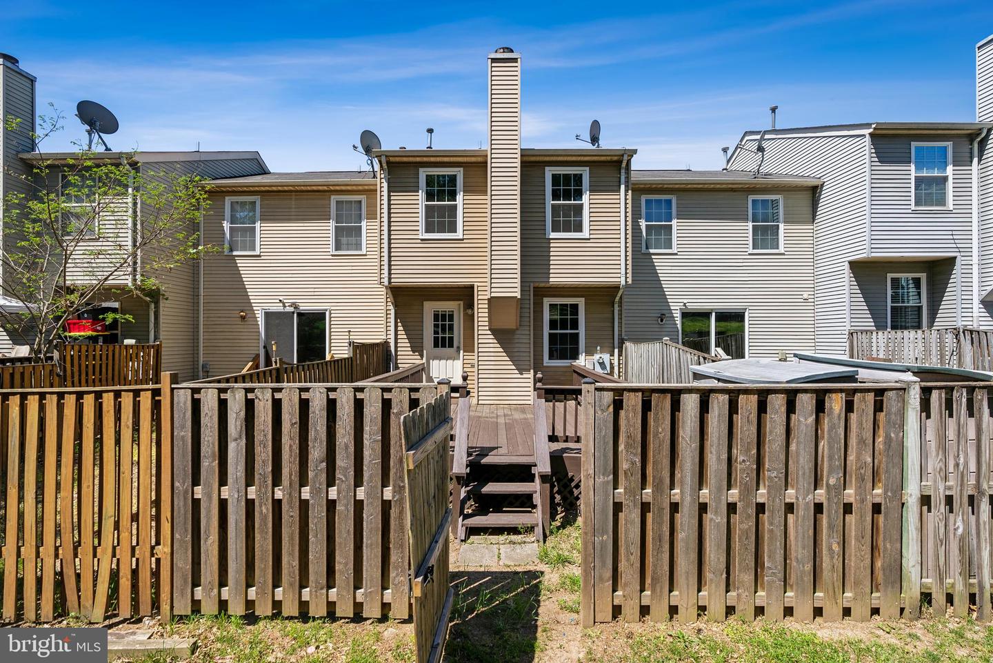 15158 WENTWOOD LN, WOODBRIDGE, Virginia 22191, 4 Bedrooms Bedrooms, ,2 BathroomsBathrooms,Residential,For sale,15158 WENTWOOD LN,VAPW2090870 MLS # VAPW2090870