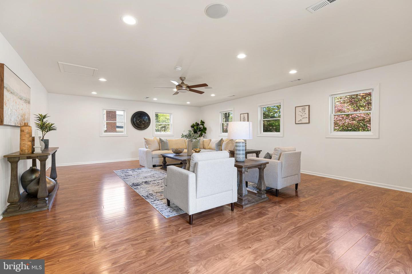 4214 PLAZA LN, FAIRFAX, Virginia 22033, 5 Bedrooms Bedrooms, ,3 BathroomsBathrooms,Residential,For sale,4214 PLAZA LN,VAFX2231400 MLS # VAFX2231400