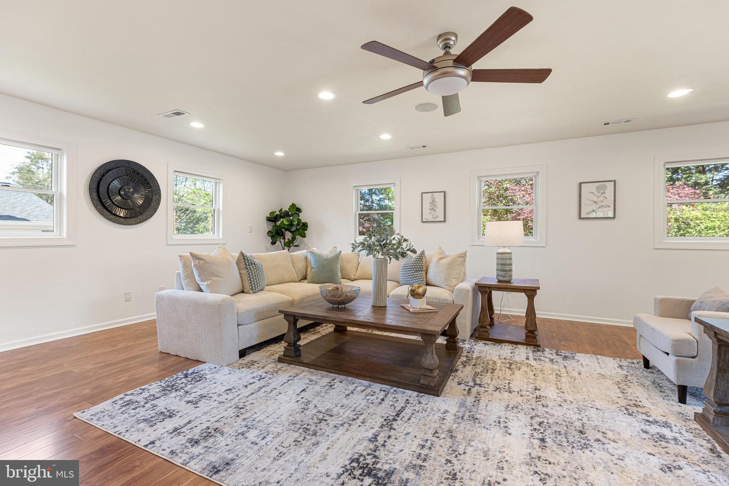 4214 PLAZA LN, FAIRFAX, Virginia 22033, 5 Bedrooms Bedrooms, ,3 BathroomsBathrooms,Residential,For sale,4214 PLAZA LN,VAFX2231400 MLS # VAFX2231400