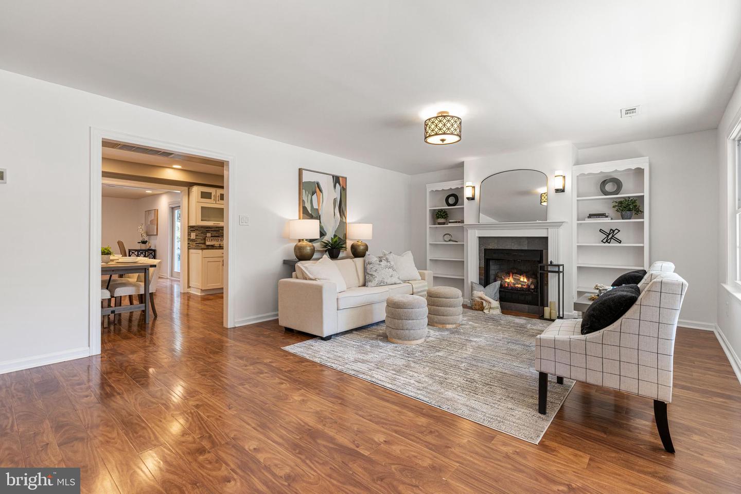 4214 PLAZA LN, FAIRFAX, Virginia 22033, 5 Bedrooms Bedrooms, ,3 BathroomsBathrooms,Residential,For sale,4214 PLAZA LN,VAFX2231400 MLS # VAFX2231400