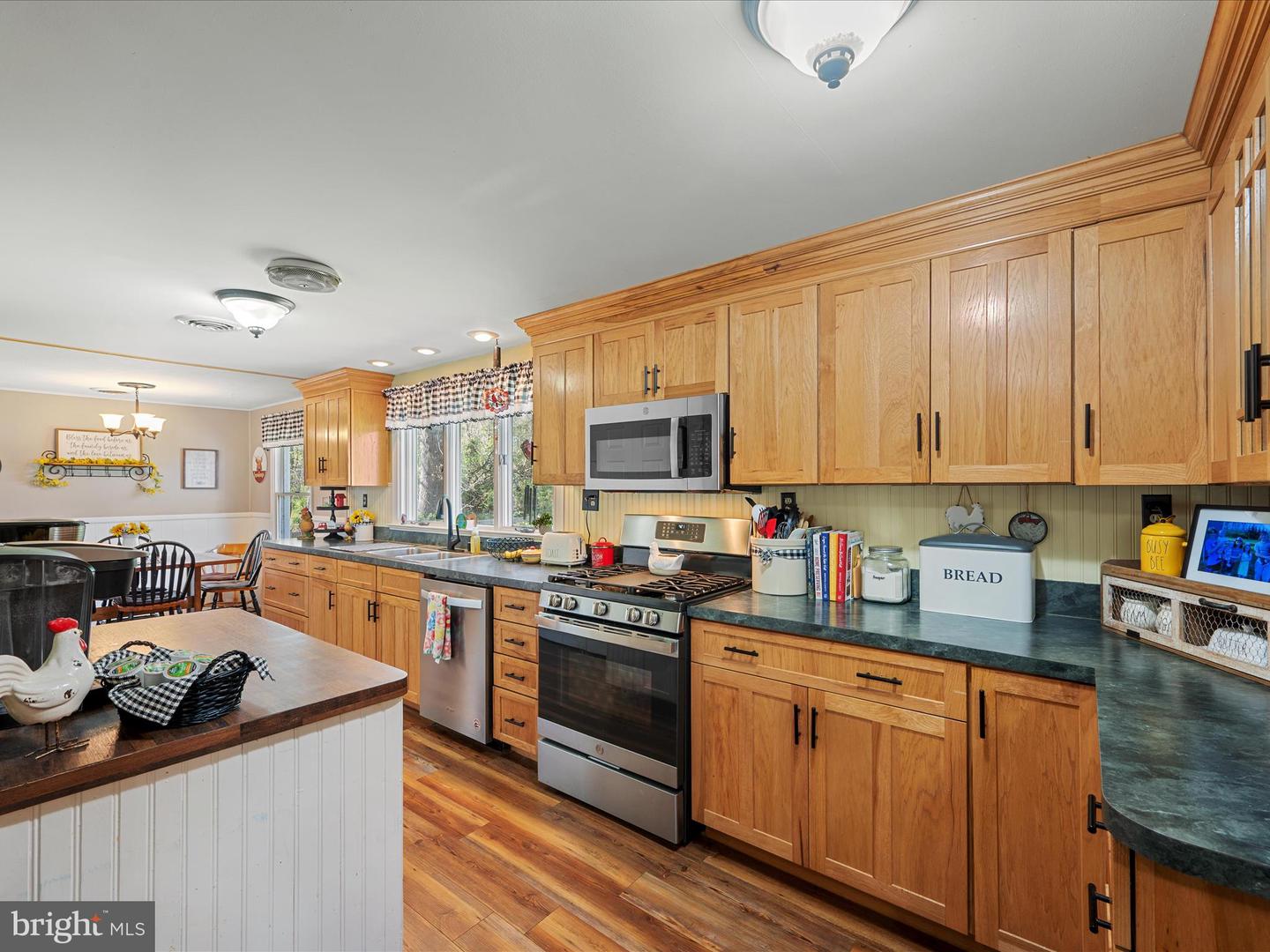 2796 GREEN SPRING RD, WINCHESTER, Virginia 22603, 4 Bedrooms Bedrooms, ,2 BathroomsBathrooms,Residential,For sale,2796 GREEN SPRING RD,VAFV2033200 MLS # VAFV2033200