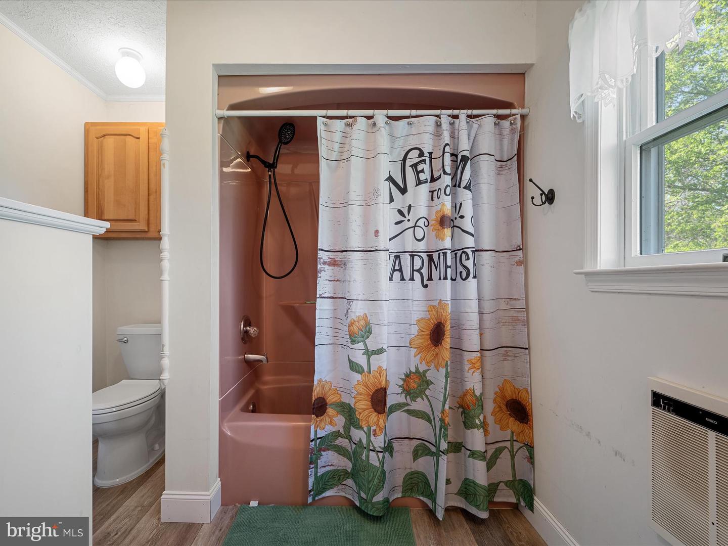 2796 GREEN SPRING RD, WINCHESTER, Virginia 22603, 4 Bedrooms Bedrooms, ,2 BathroomsBathrooms,Residential,For sale,2796 GREEN SPRING RD,VAFV2033200 MLS # VAFV2033200