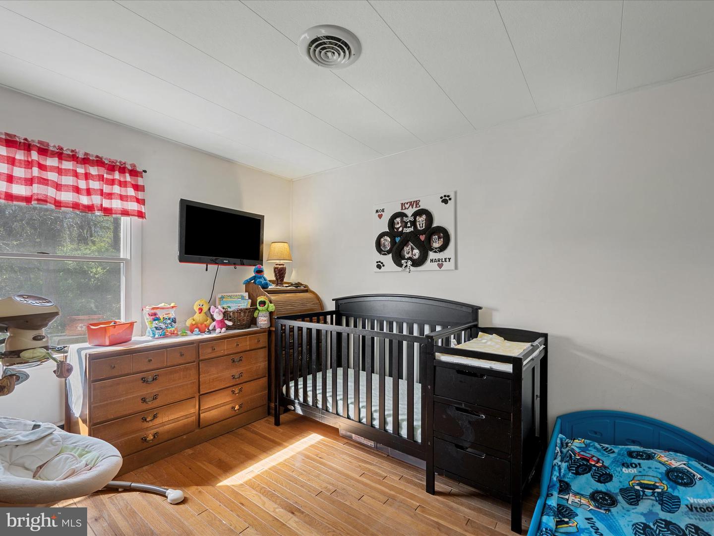 2796 GREEN SPRING RD, WINCHESTER, Virginia 22603, 4 Bedrooms Bedrooms, ,2 BathroomsBathrooms,Residential,For sale,2796 GREEN SPRING RD,VAFV2033200 MLS # VAFV2033200