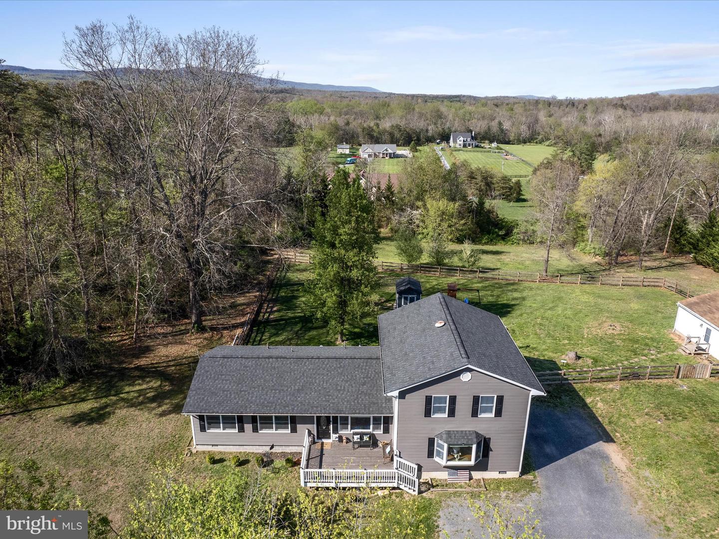 2796 GREEN SPRING RD, WINCHESTER, Virginia 22603, 4 Bedrooms Bedrooms, ,2 BathroomsBathrooms,Residential,For sale,2796 GREEN SPRING RD,VAFV2033200 MLS # VAFV2033200
