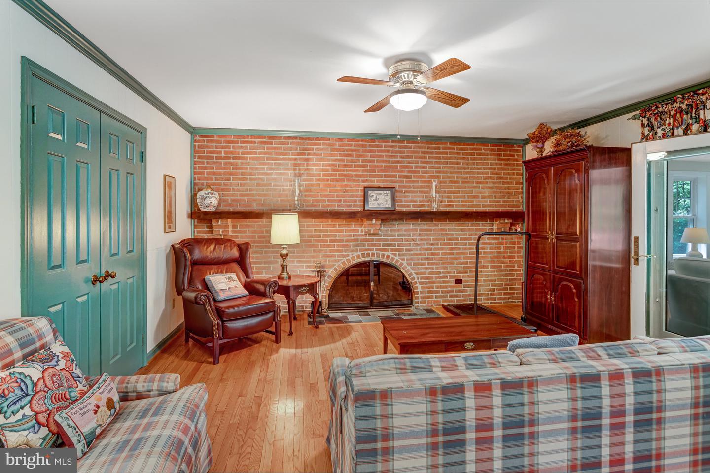 4306 BIRCH POND LN, FAIRFAX, Virginia 22033, 4 Bedrooms Bedrooms, ,3 BathroomsBathrooms,Residential,For sale,4306 BIRCH POND LN,VAFX2231422 MLS # VAFX2231422