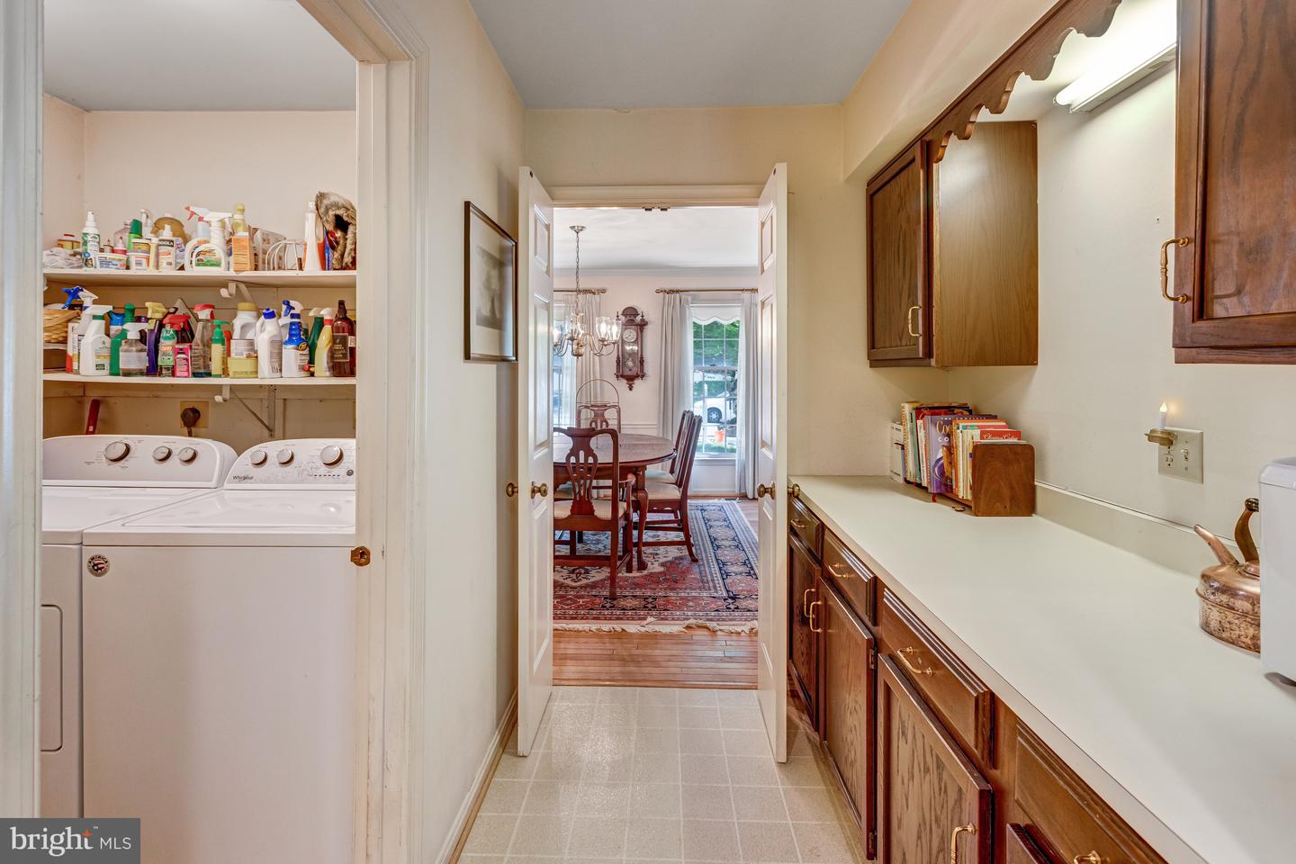 4306 BIRCH POND LN, FAIRFAX, Virginia 22033, 4 Bedrooms Bedrooms, ,3 BathroomsBathrooms,Residential,For sale,4306 BIRCH POND LN,VAFX2231422 MLS # VAFX2231422