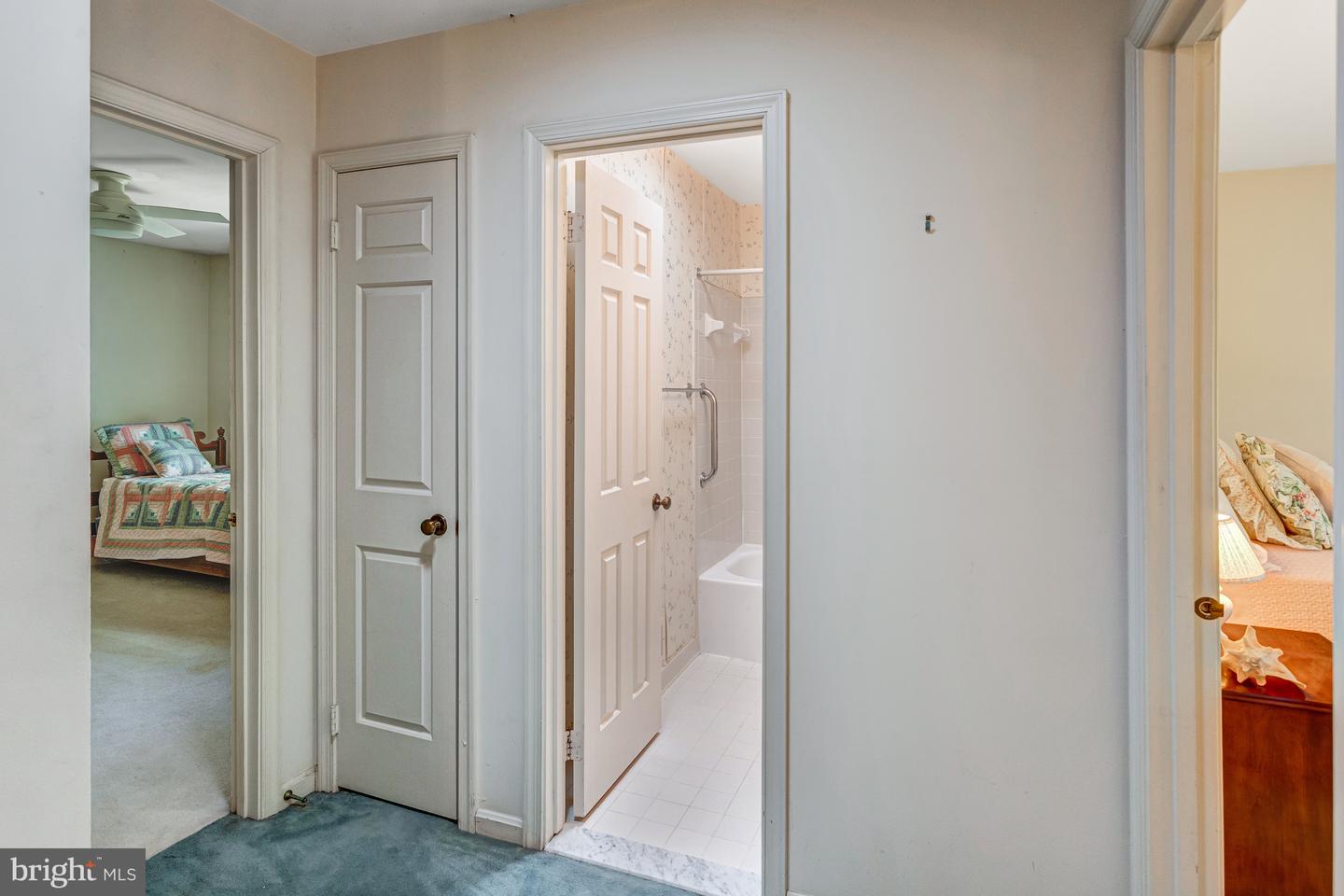 4306 BIRCH POND LN, FAIRFAX, Virginia 22033, 4 Bedrooms Bedrooms, ,3 BathroomsBathrooms,Residential,For sale,4306 BIRCH POND LN,VAFX2231422 MLS # VAFX2231422