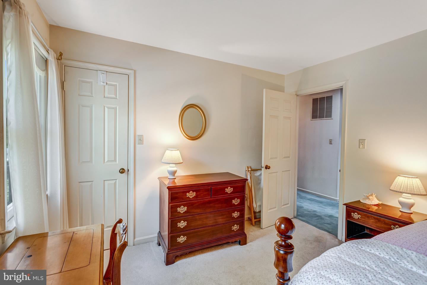 4306 BIRCH POND LN, FAIRFAX, Virginia 22033, 4 Bedrooms Bedrooms, ,3 BathroomsBathrooms,Residential,For sale,4306 BIRCH POND LN,VAFX2231422 MLS # VAFX2231422